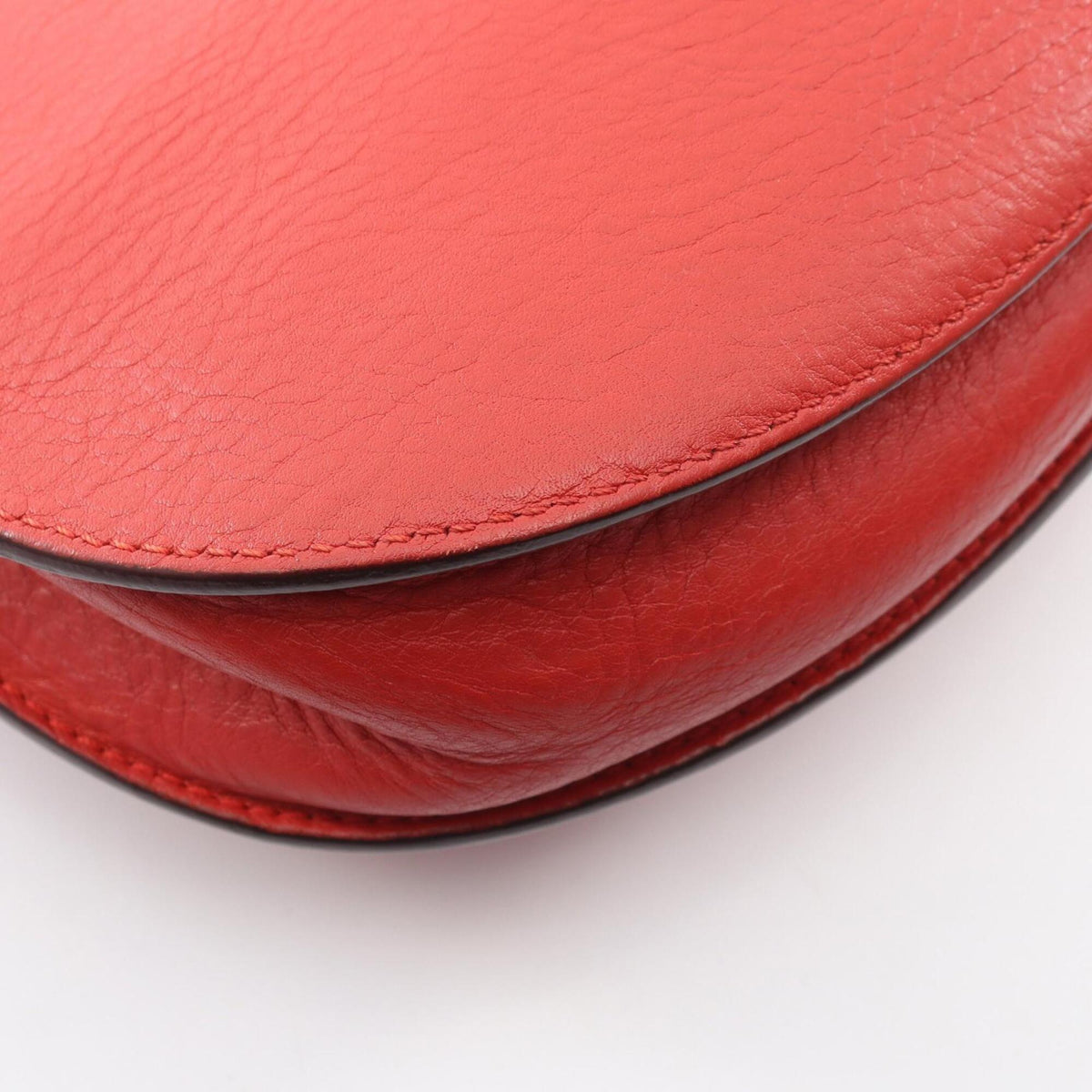 Chloé Red Color Leather Shoulder Bag (Pre-Owned)