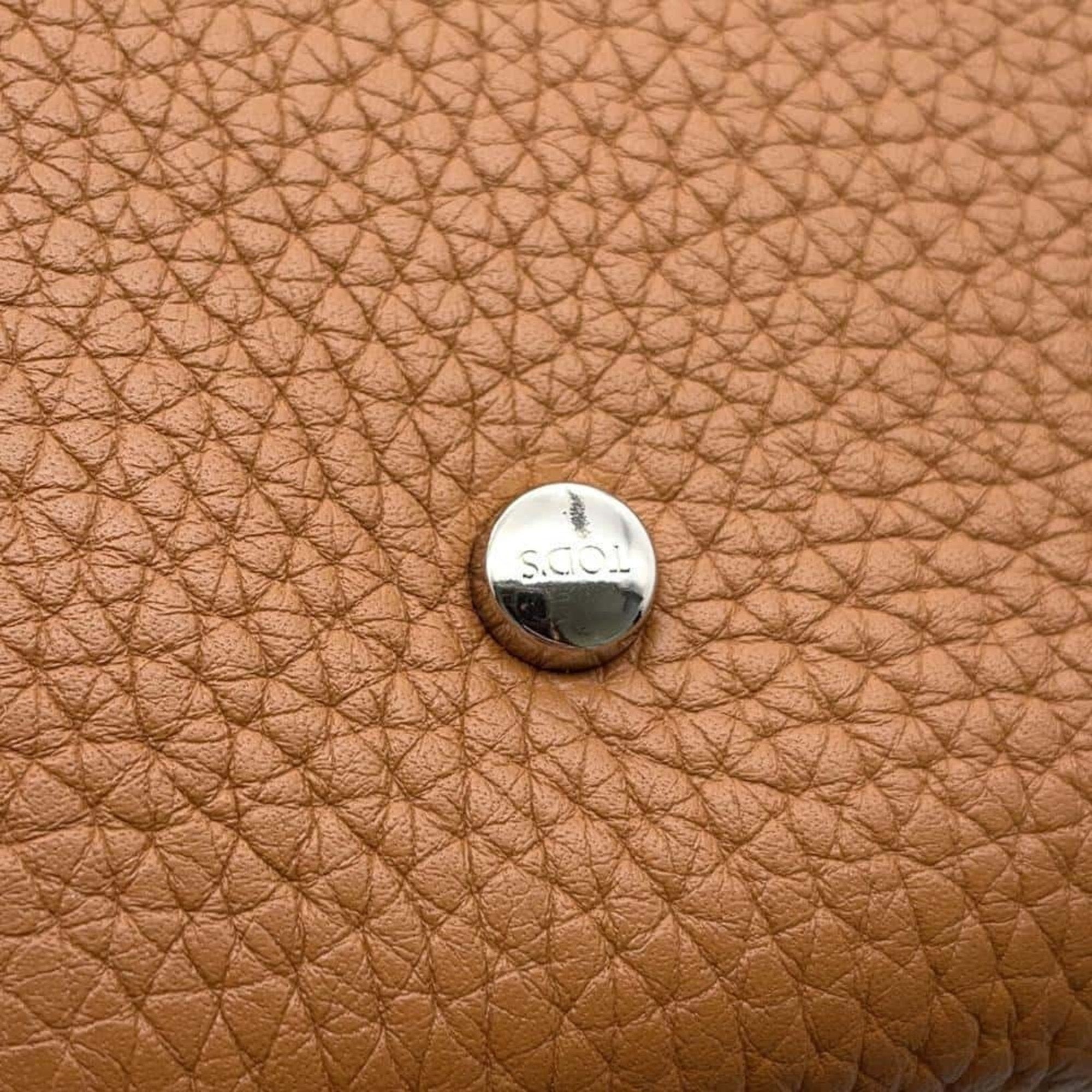 Tod's Brown Leather Handbag (Pre-Owned)
