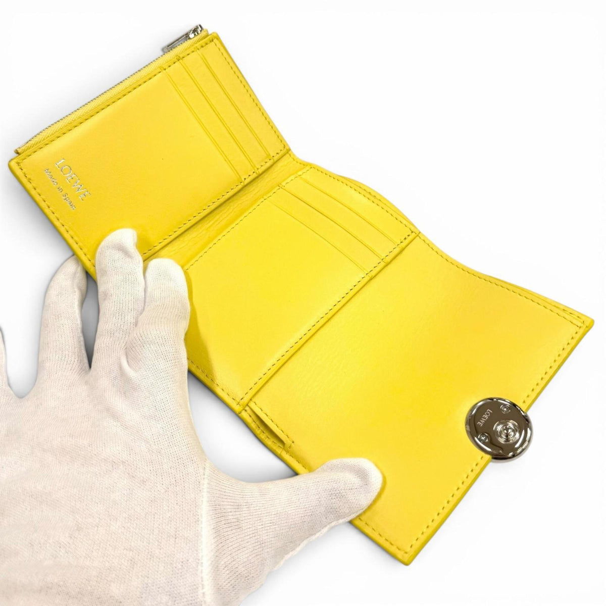 Loewe Wallet (Tri-Fold) (Pre-Owned)