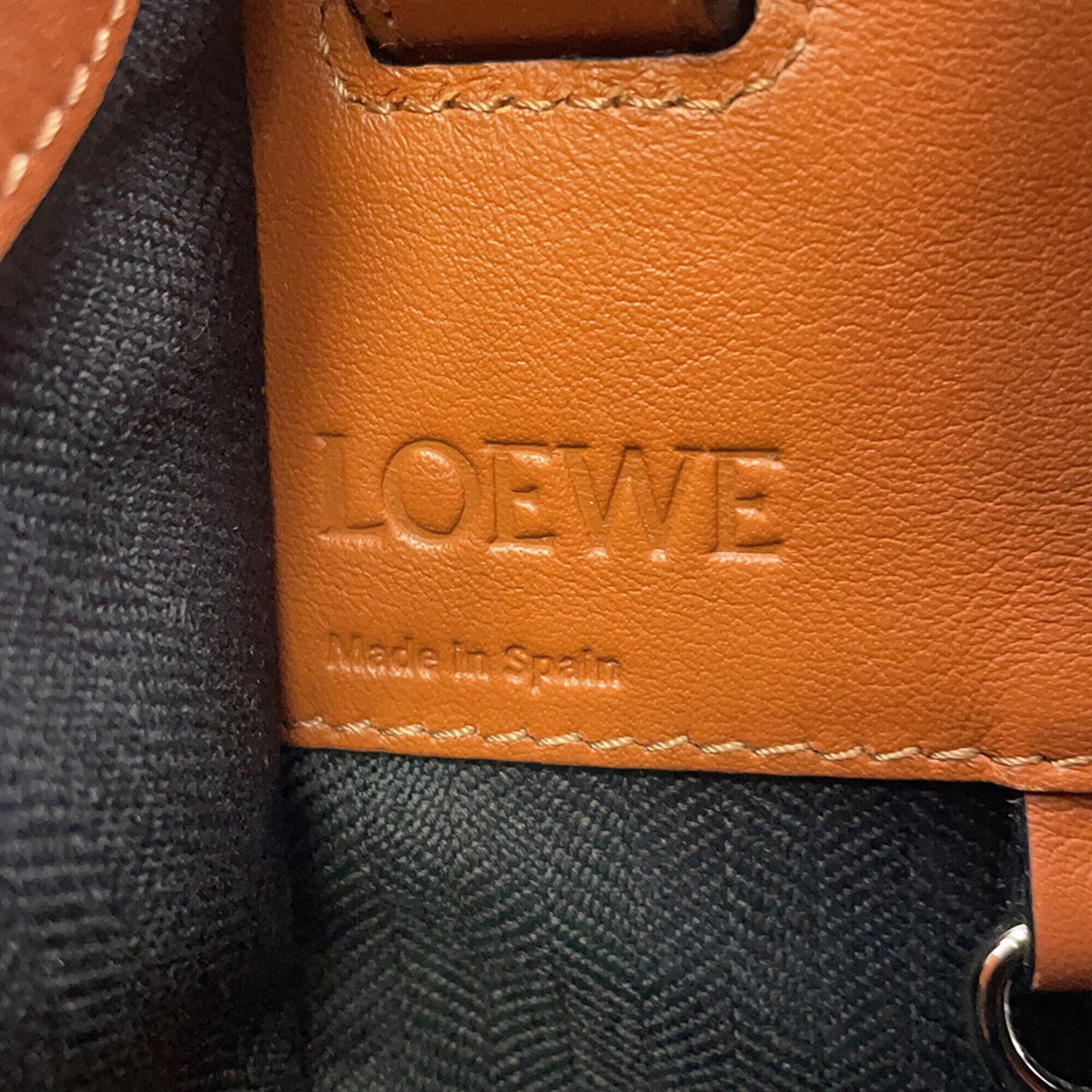 Loewe Hammock Silver Leather Handbag (Pre-Owned)