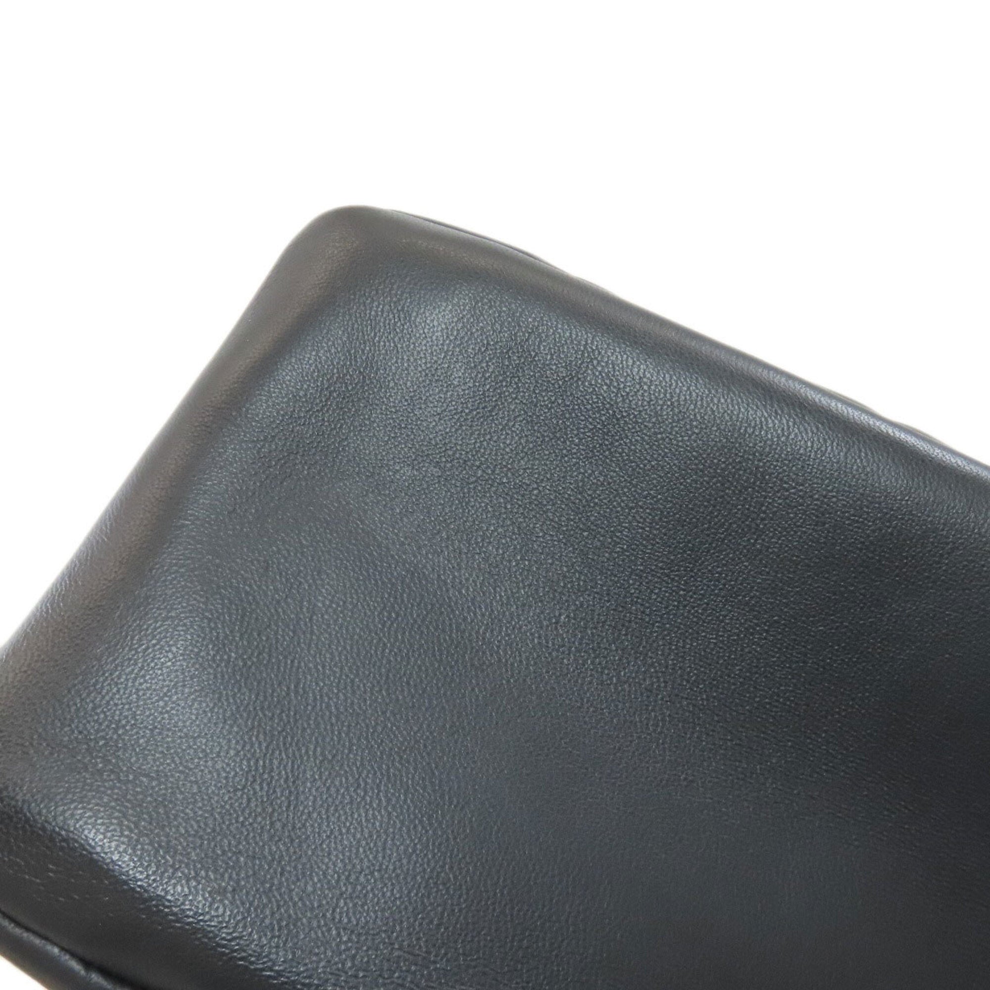 Fendi Black Leather Handbag (Pre-Owned)