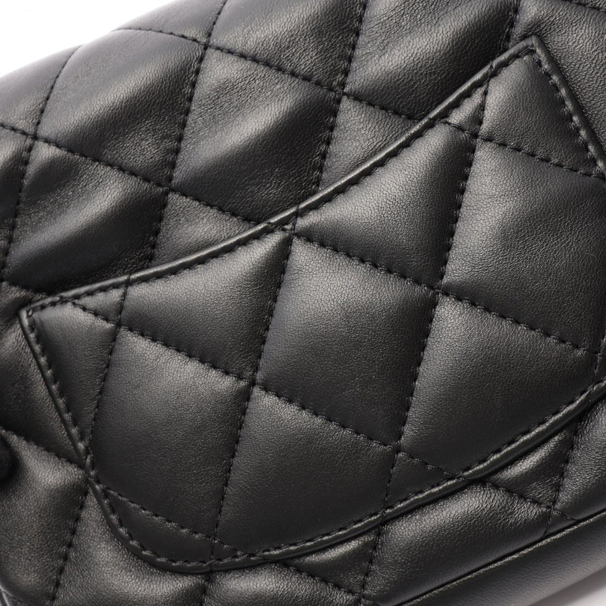 Chanel Black Leather Handbag Shoulder Bag (Pre-Owned)