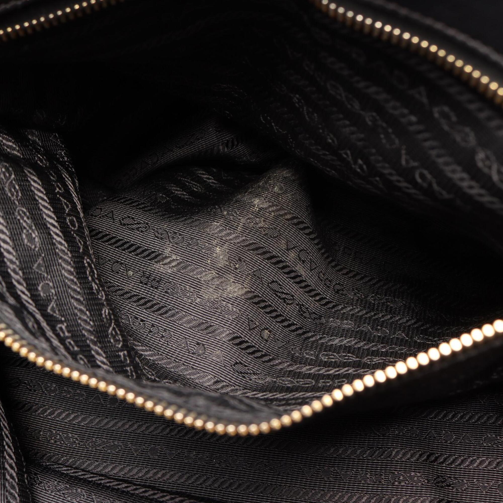 Prada Black Leather Handbag Tote Bag (Pre-Owned)