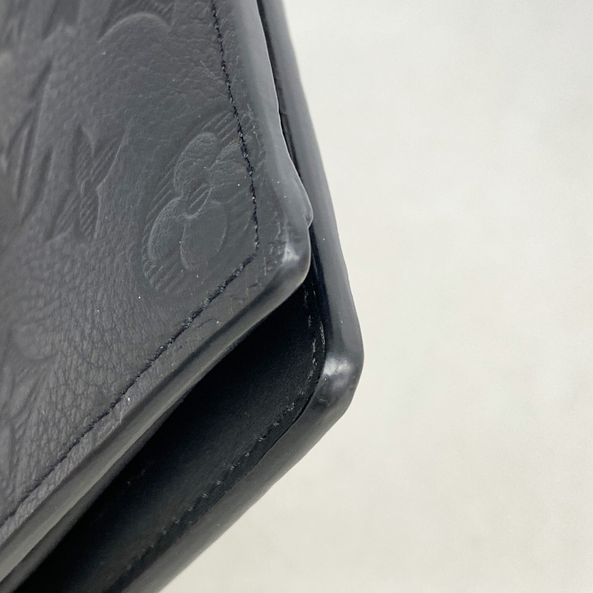 Louis Vuitton Black Long Wallet (Bi-Fold) (Pre-Owned)