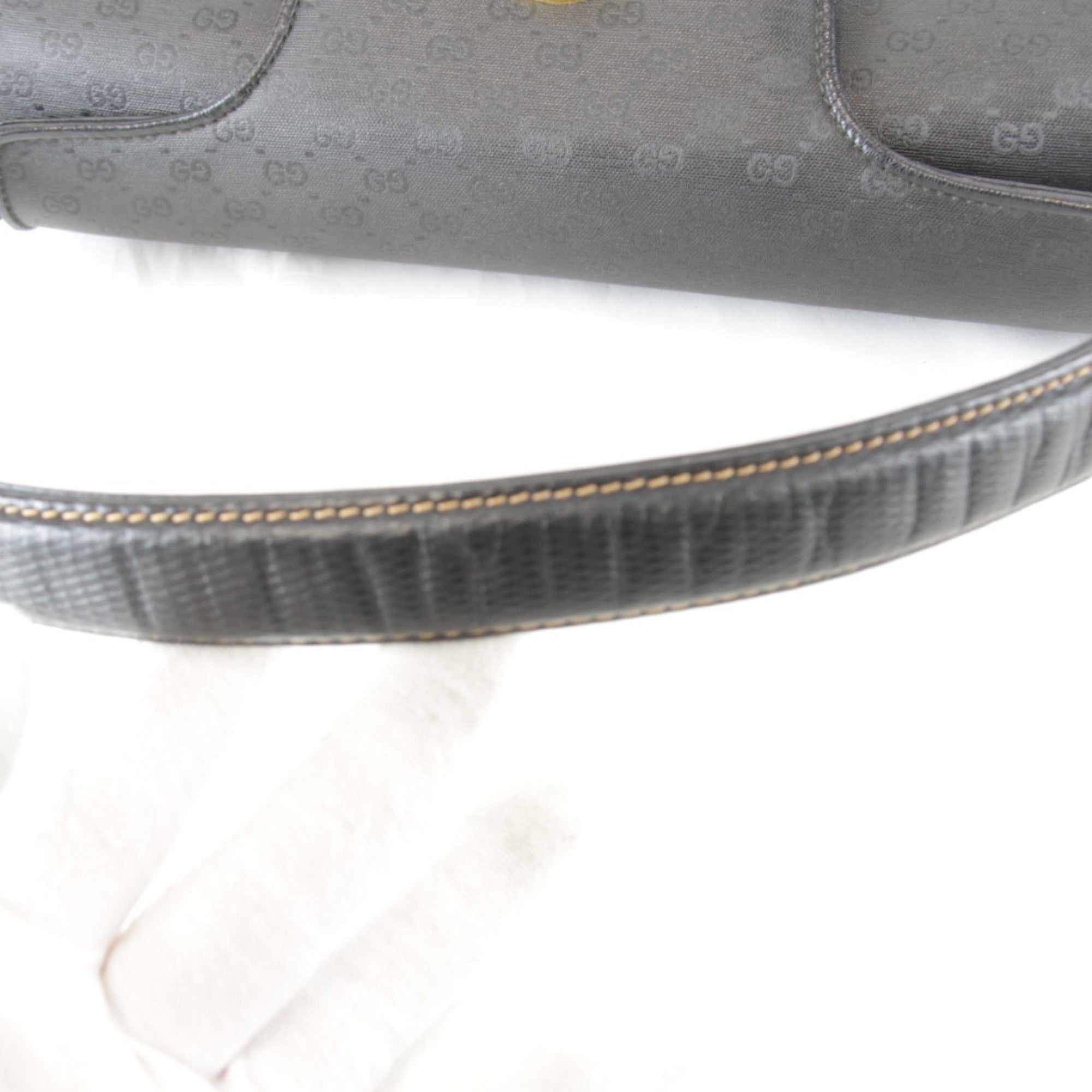 Gucci Microguccissima Black Micro Gg Leather Shoulder Bag (Pre-Owned)