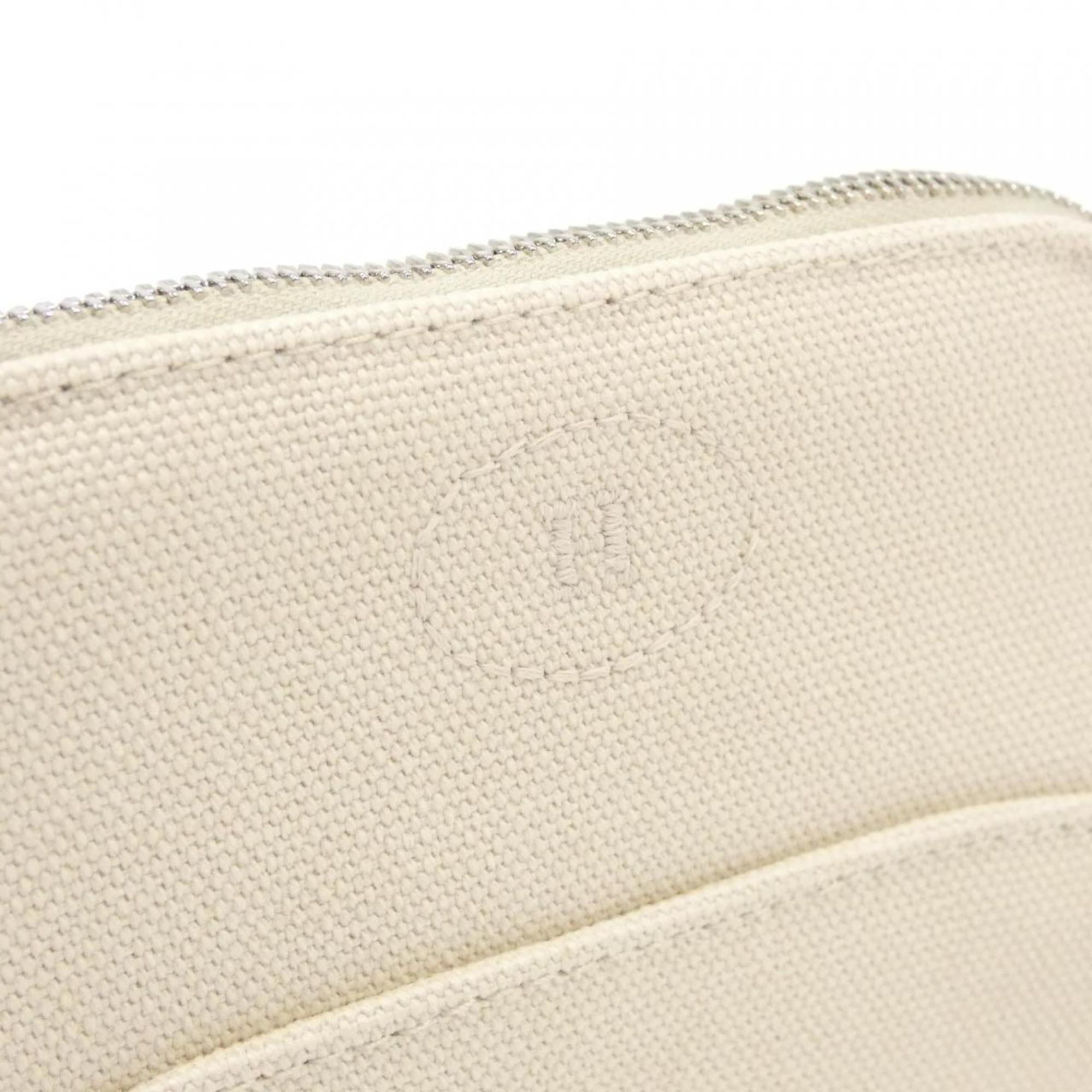 Hermes Bolide Natural Canvas Handbag (Pre-Owned)