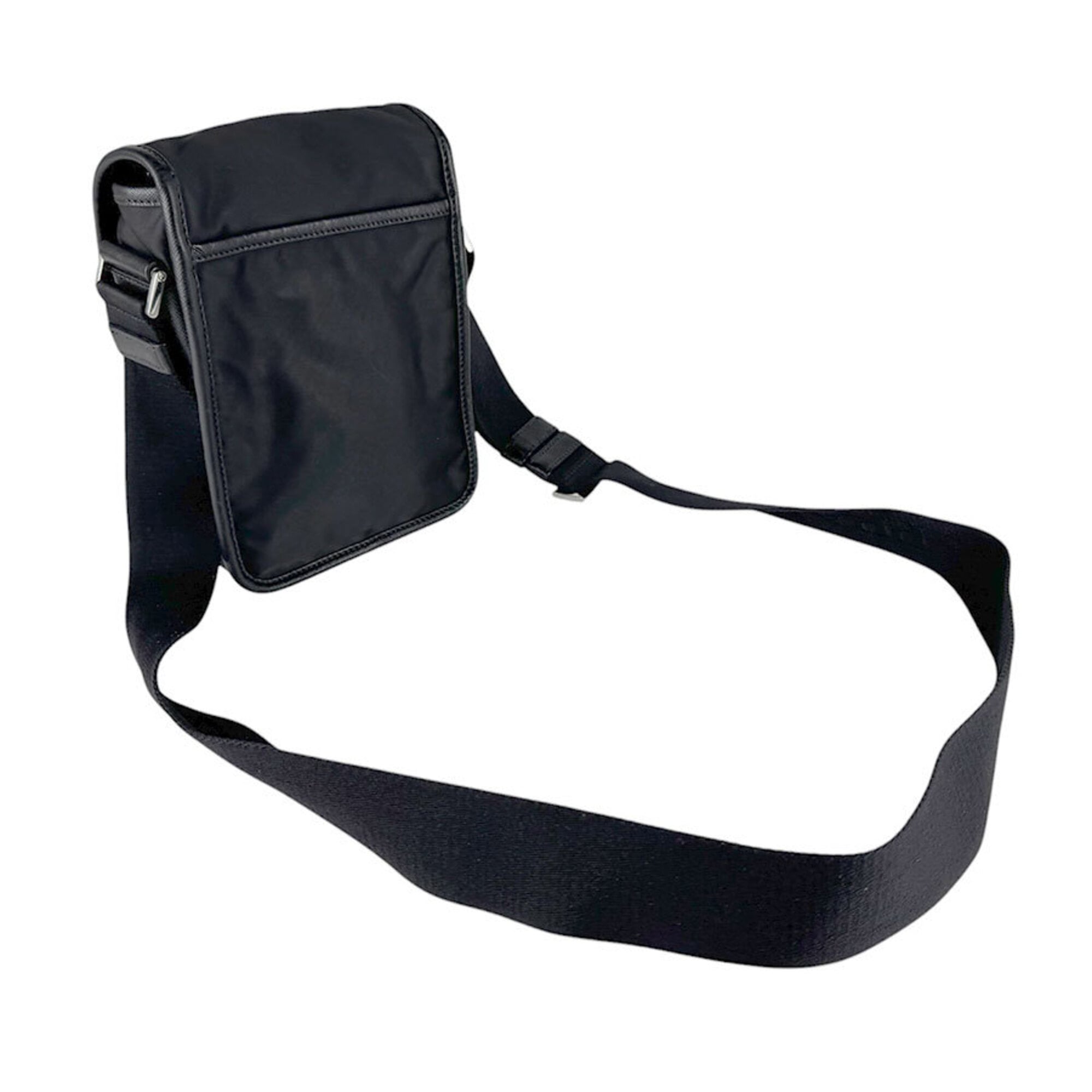 Prada Black Nylon Shoulder Bag (Pre-Owned)