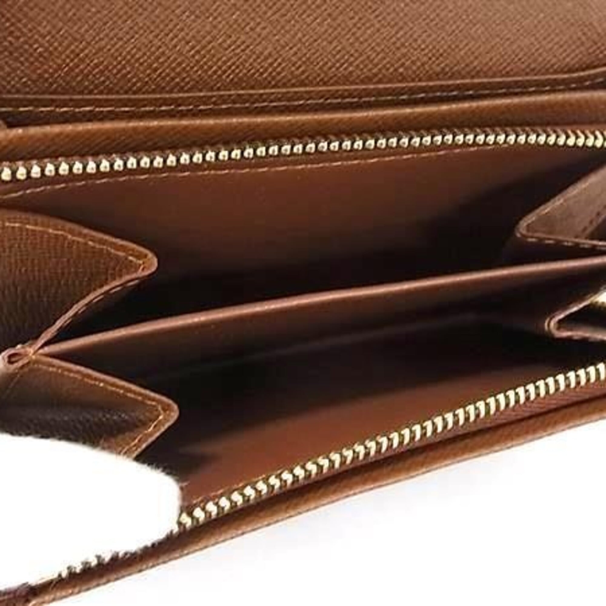 Louis Vuitton Brown Monogram Monogram Wallet (Bi-Fold) (Pre-Owned)