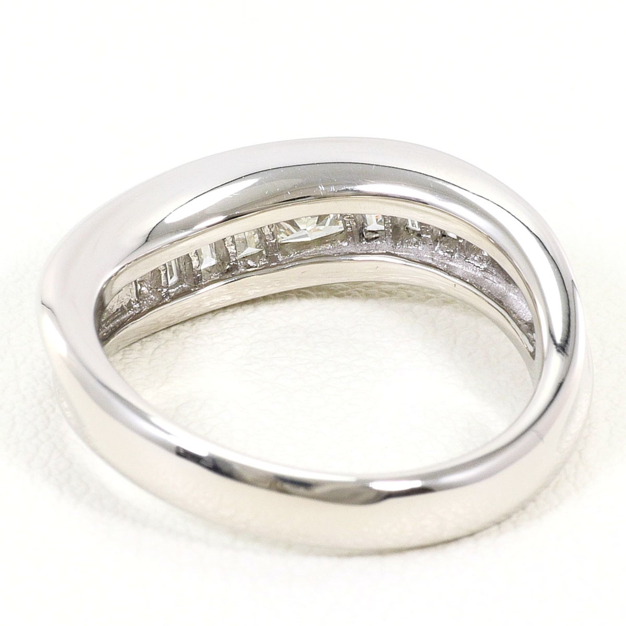 Unbranded Platinum Platinum 900 Band Ring (Pre-Owned)