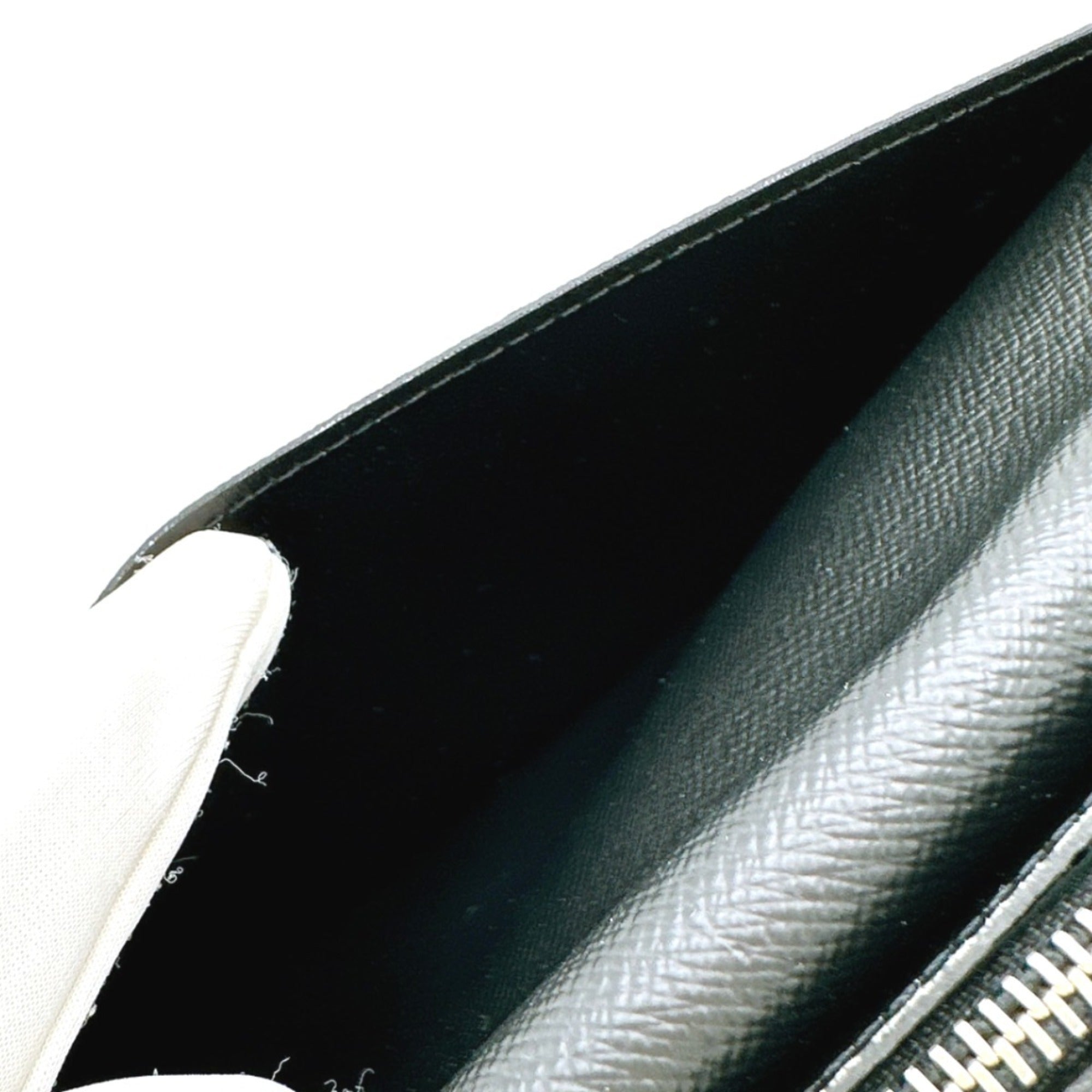 Louis Vuitton Black Noir Epi Leather Long Wallet (Bi-Fold) (Pre-Owned)