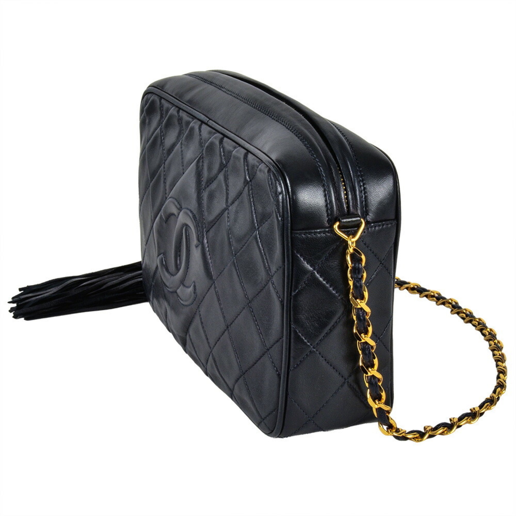Chanel Matelasse Black Leather Shoulder Bag (Pre-Owned)