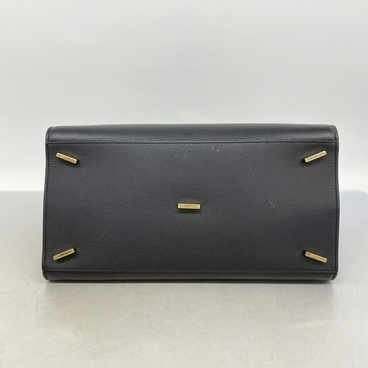 Salvatore Ferragamo Black Leather Handbag (Pre-Owned)