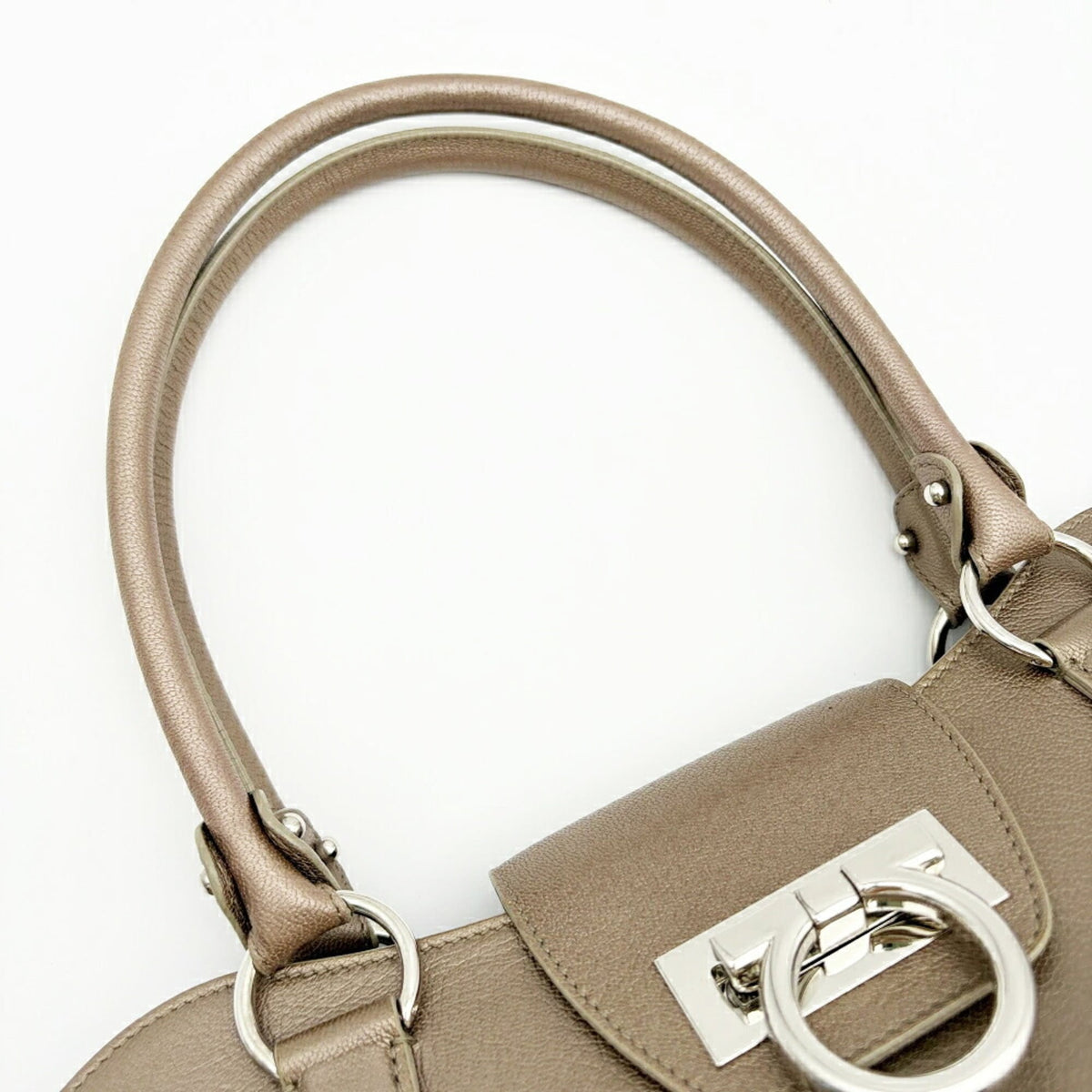 Salvatore Ferragamo Gancini Bronze Leather Handbag (Pre-Owned)