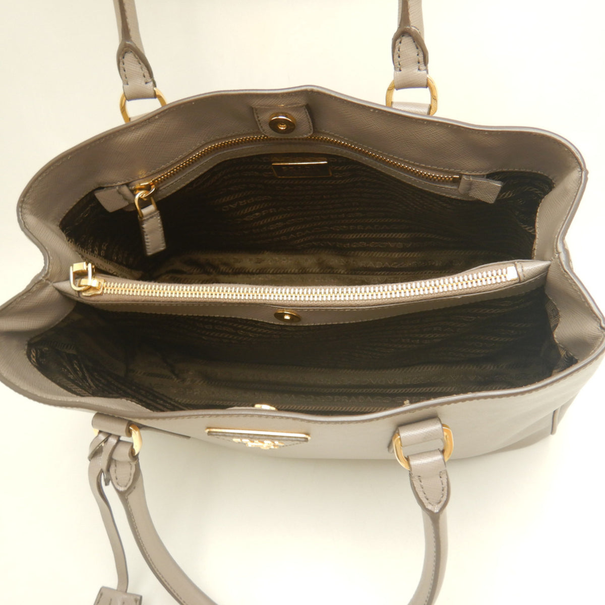 Prada Gold Saffiano Tote Bag (Pre-Owned)