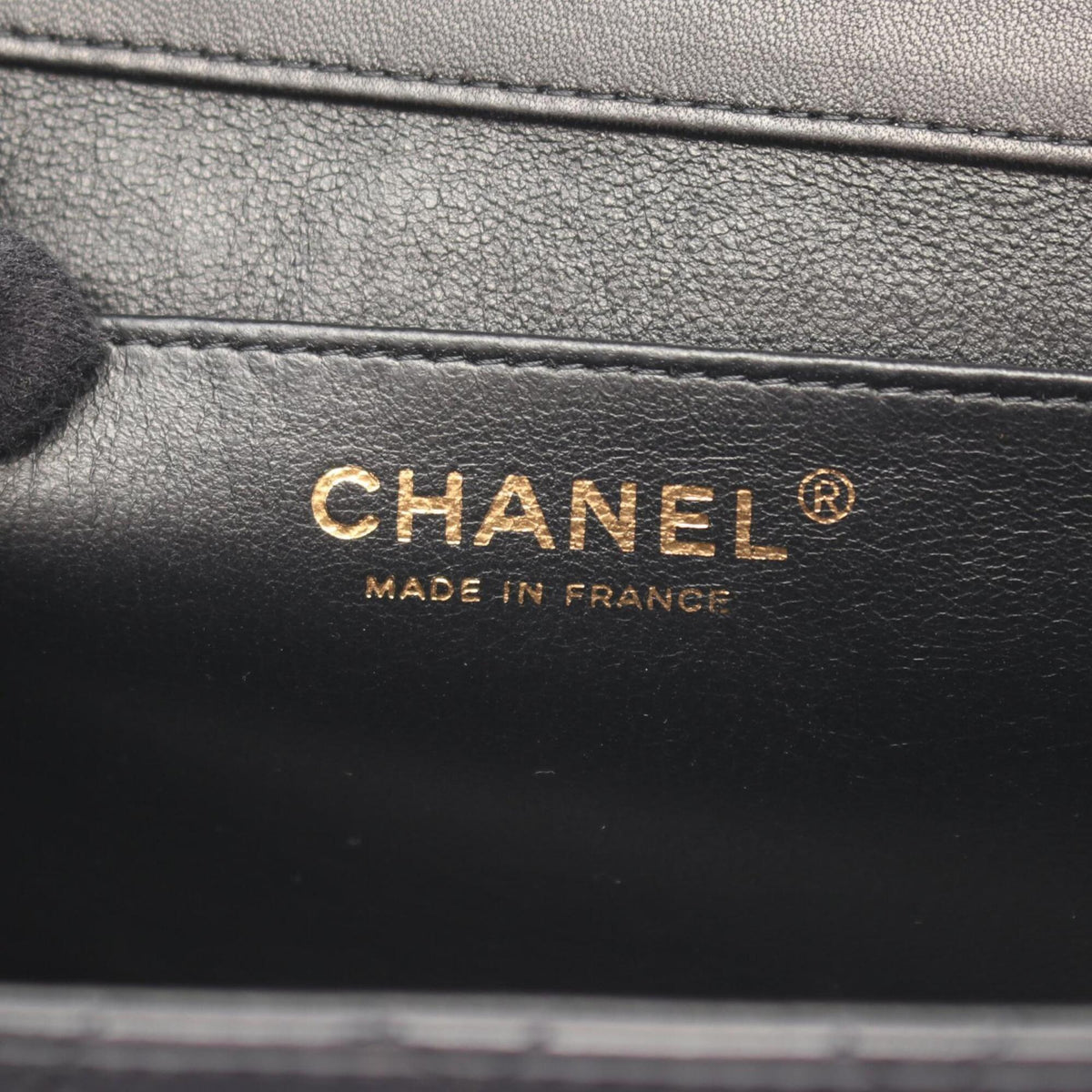 Chanel Matelasse Black Patent Leather Handbag Shoulder Bag (Pre-Owned)