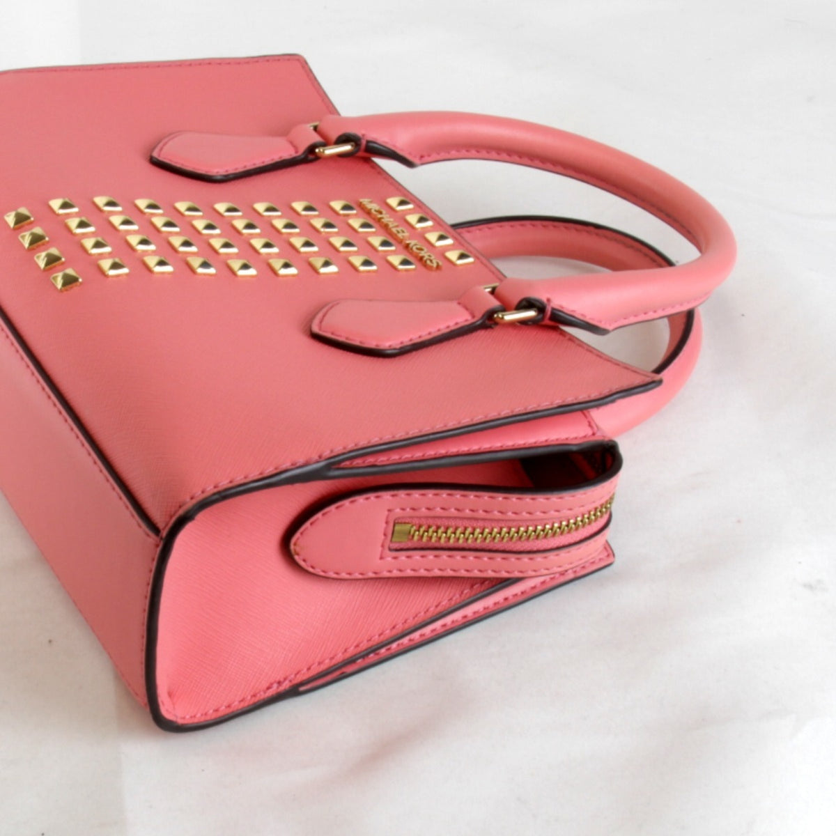 Michael Kors Pink Leather Shoulder Bag (Pre-Owned)