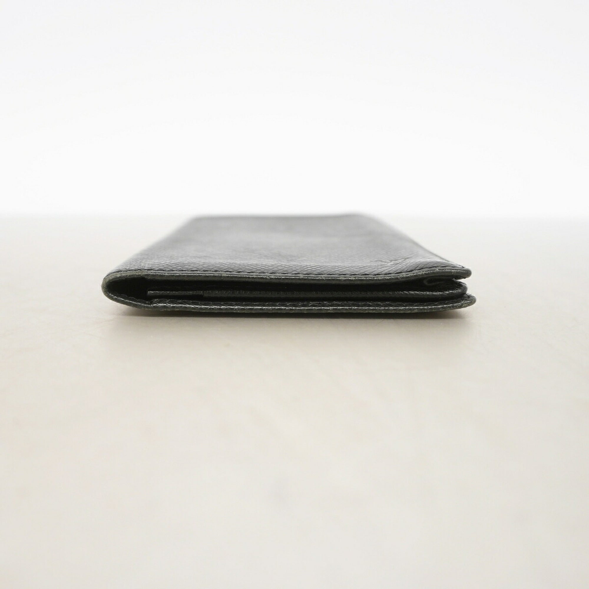Louis Vuitton Ardoise Long Bill Wallet (Bi-Fold) (Pre-Owned)