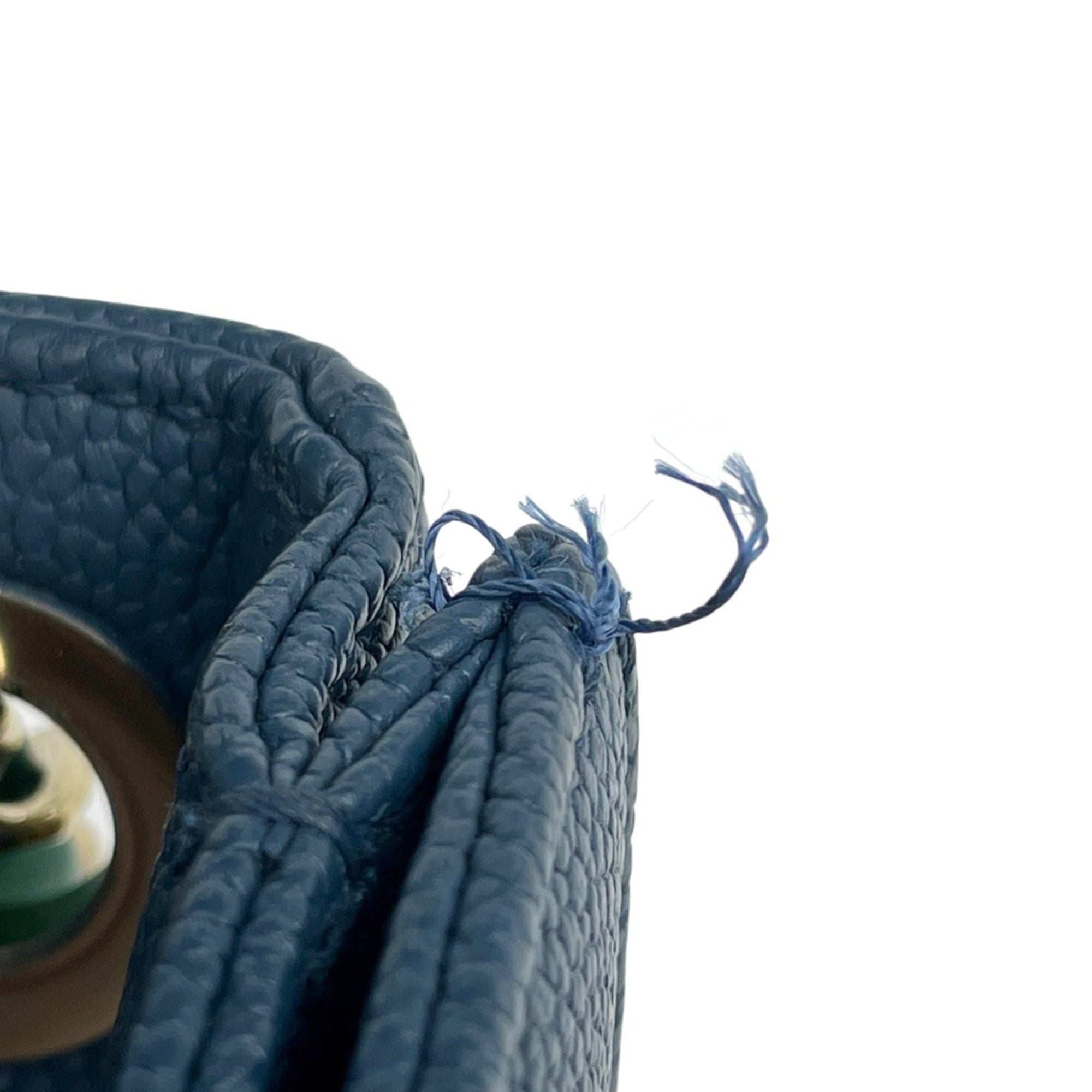 Chanel Blue Grained Calfskin Shoulder Bag (Pre-Owned)
