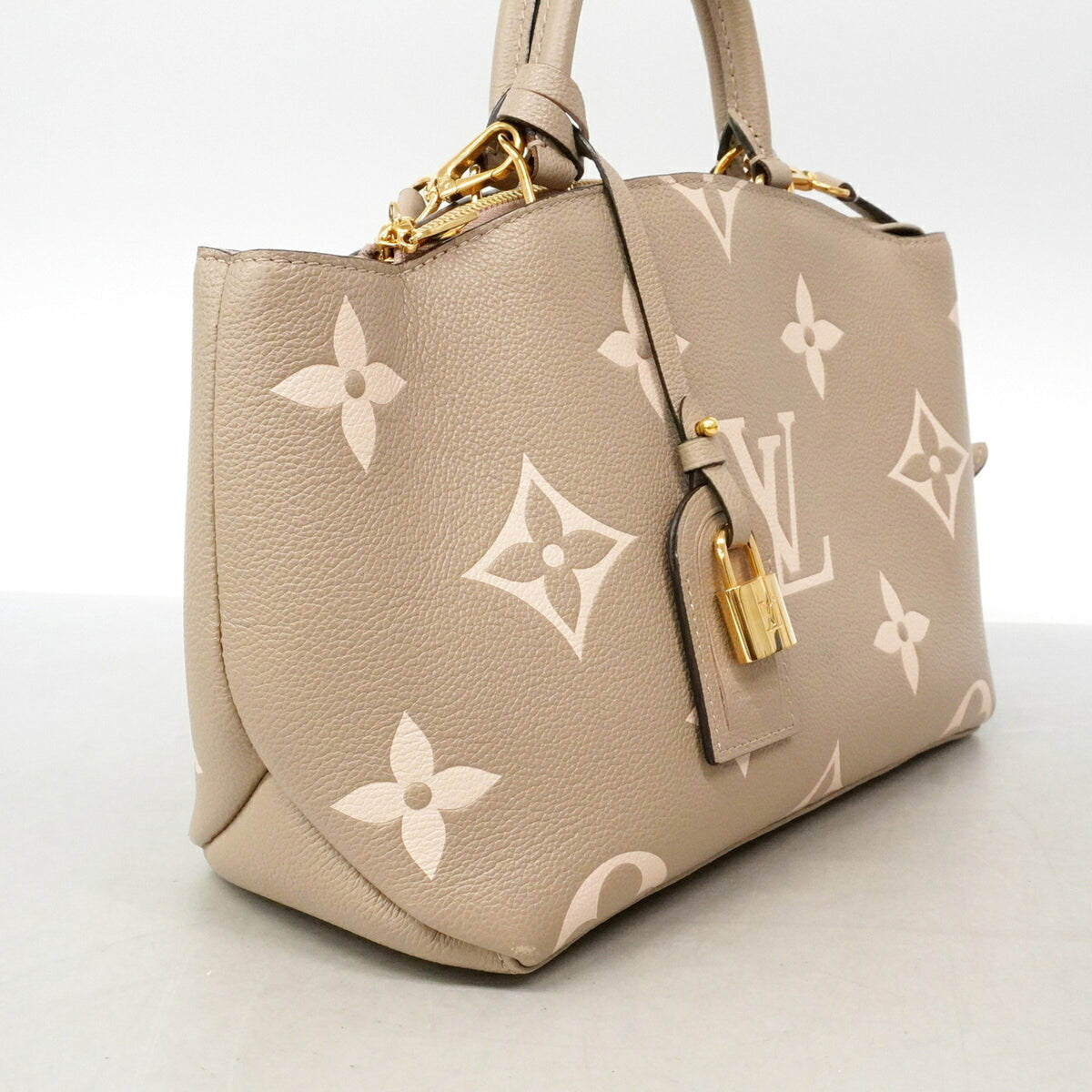 Louis Vuitton Cream Tourterelle Handbag (Pre-Owned)