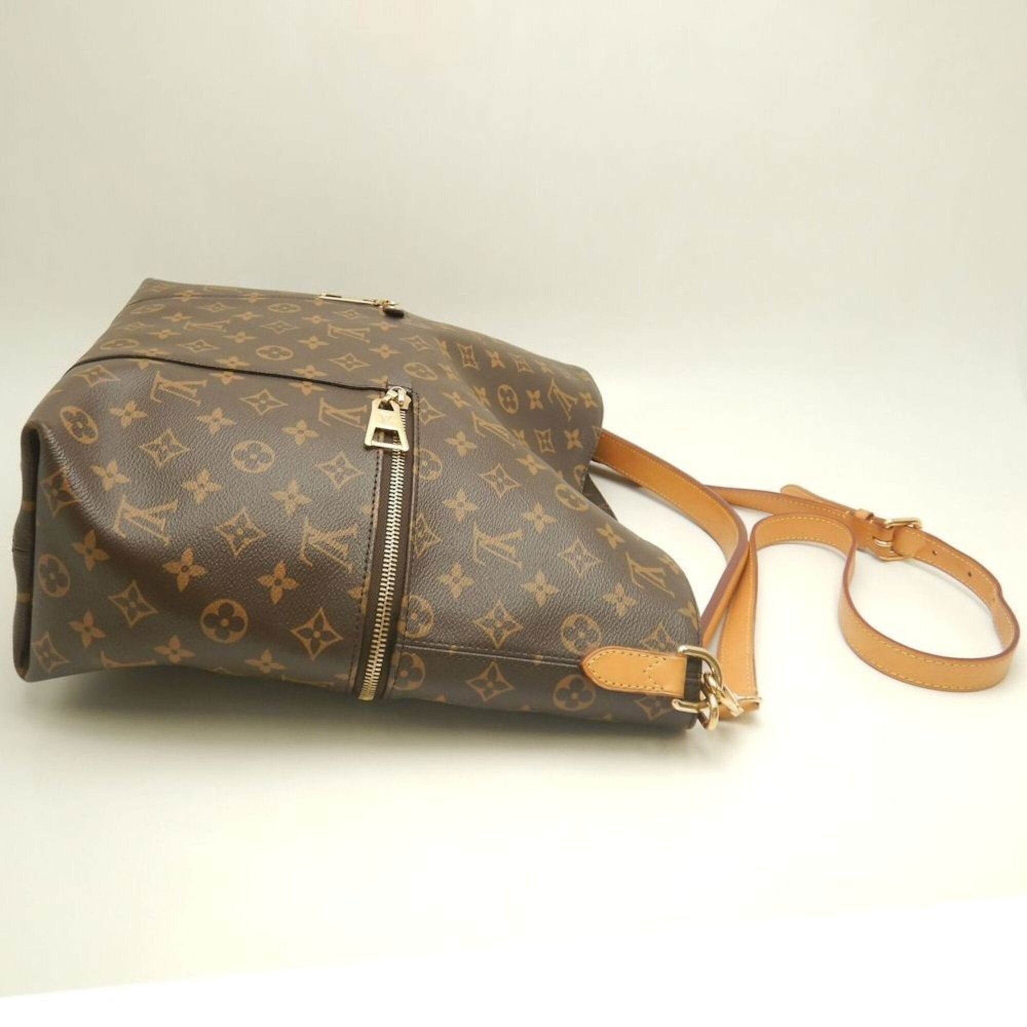 Louis Vuitton Monogram Brown Monogram Shoulder Bag (Pre-Owned)