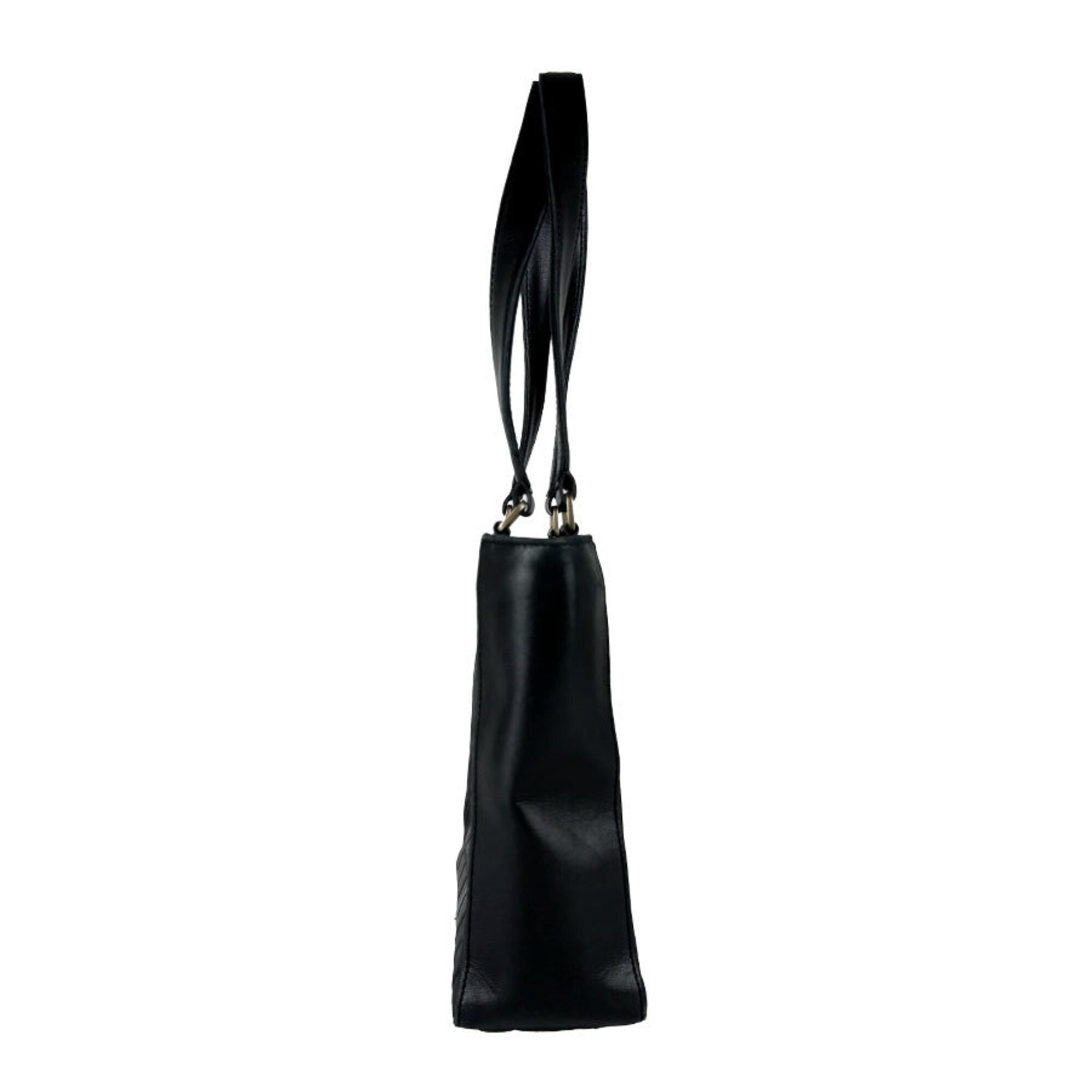 Chanel Black Leather Handbag (Pre-Owned)