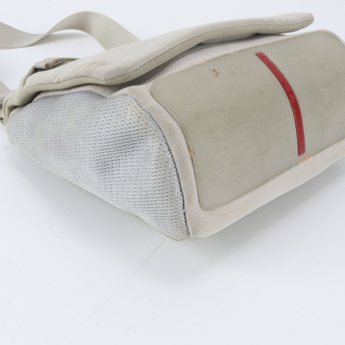Prada Beige Messenger Bag Shoulder Bag (Pre-Owned)