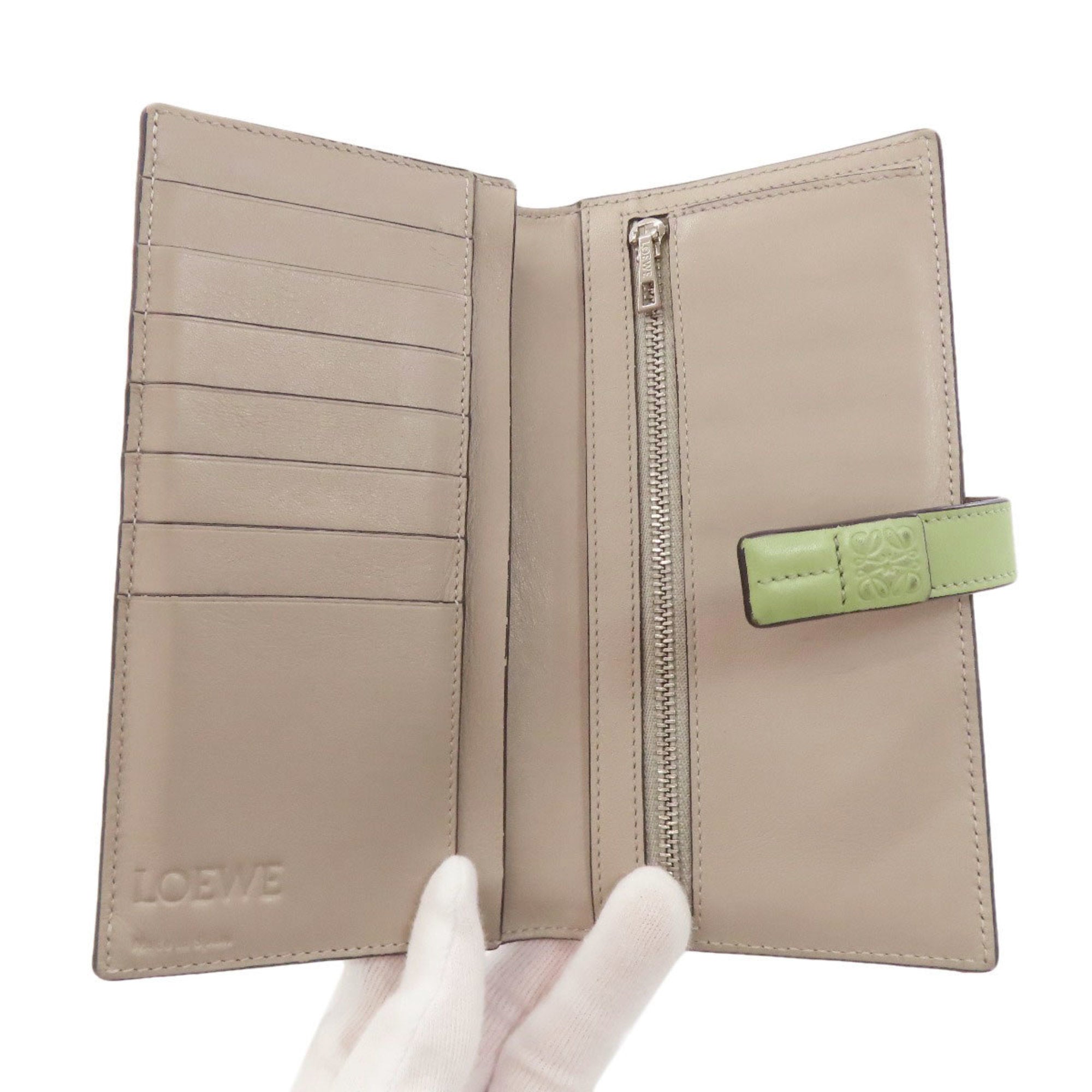 Loewe Gray Green Leather Coin Purse/Coin Case (Pre-Owned)