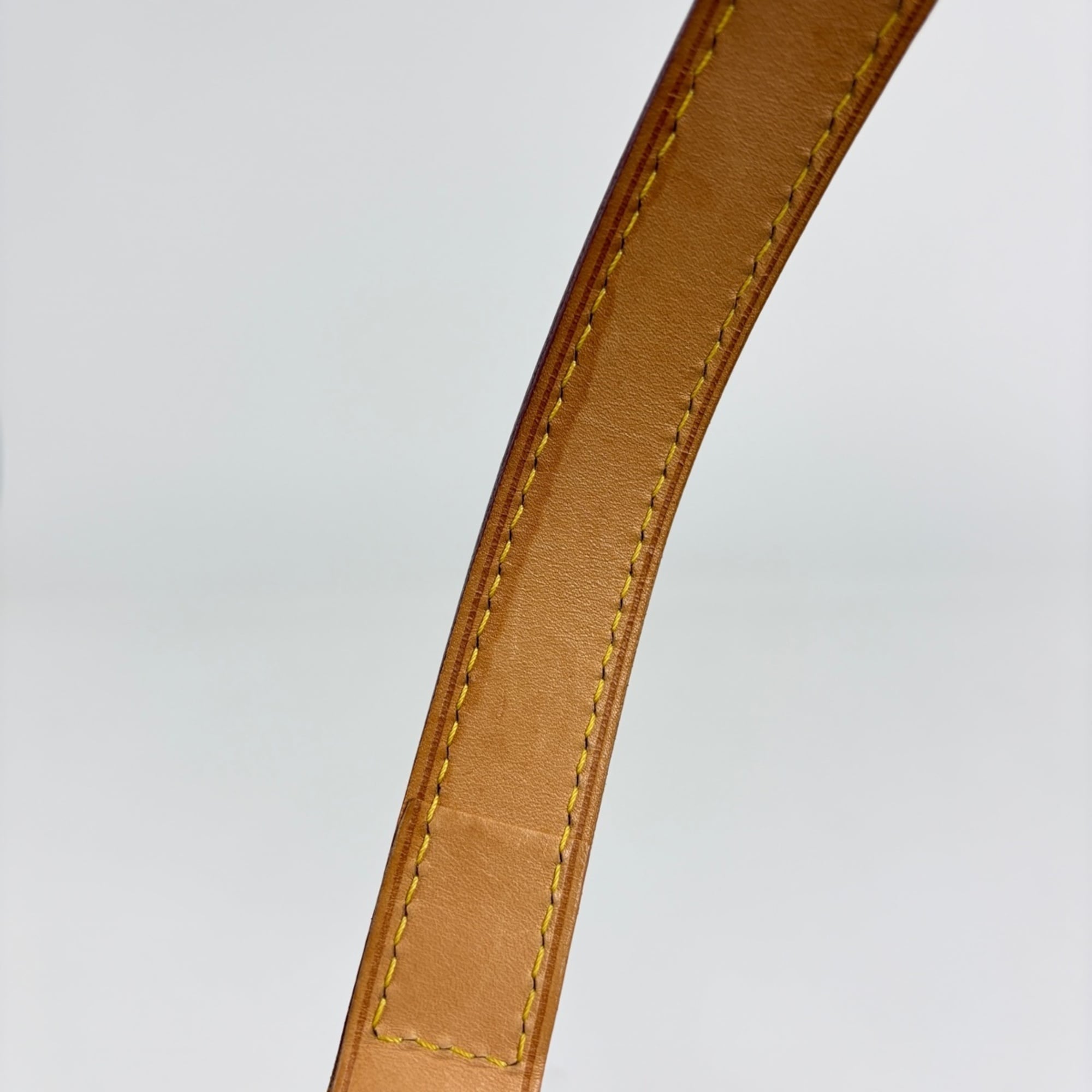 Louis Vuitton Brown Monogram Monogram Handbag (Pre-Owned)