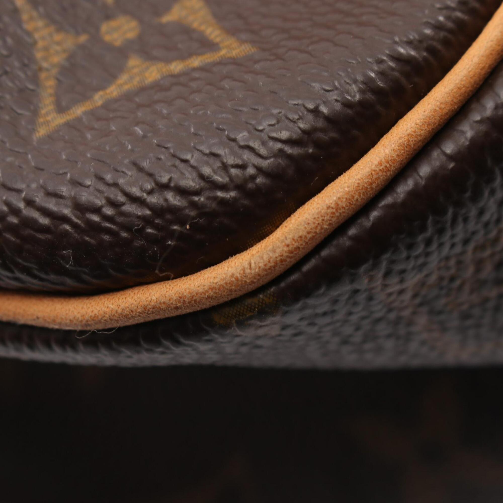 Louis Vuitton Brown Coated Canvas Leather Handbag Shoulder Bag (Pre-Owned)