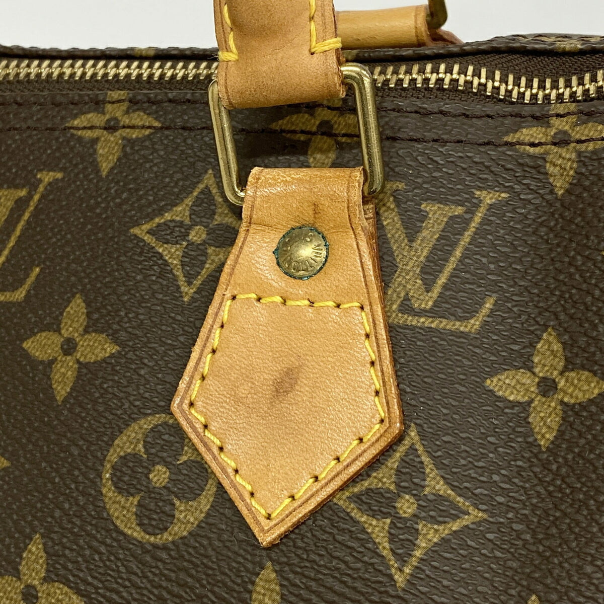 Louis Vuitton Brown Handbag (Pre-Owned)