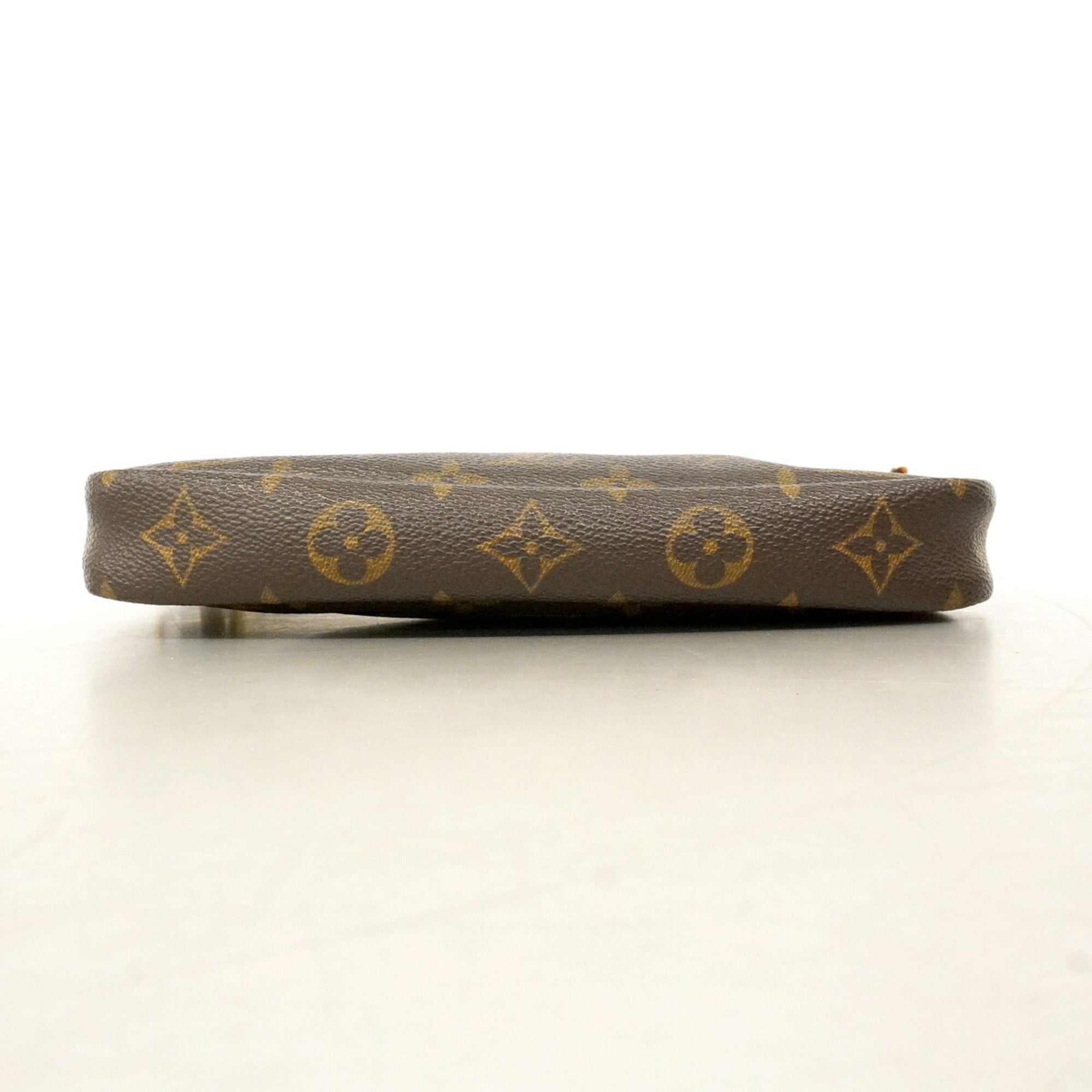 Louis Vuitton Brown Pouch (Pre-Owned)