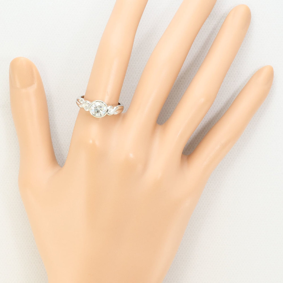 Unbranded Platinum Platinum 900 Band Ring (Pre-Owned)