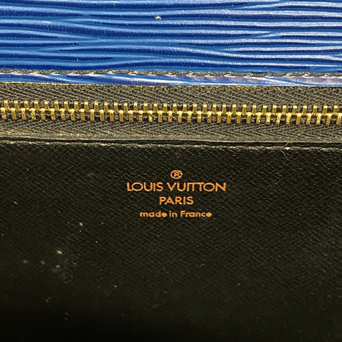 Louis Vuitton Toledo Blue Shoulder Bag (Pre-Owned)