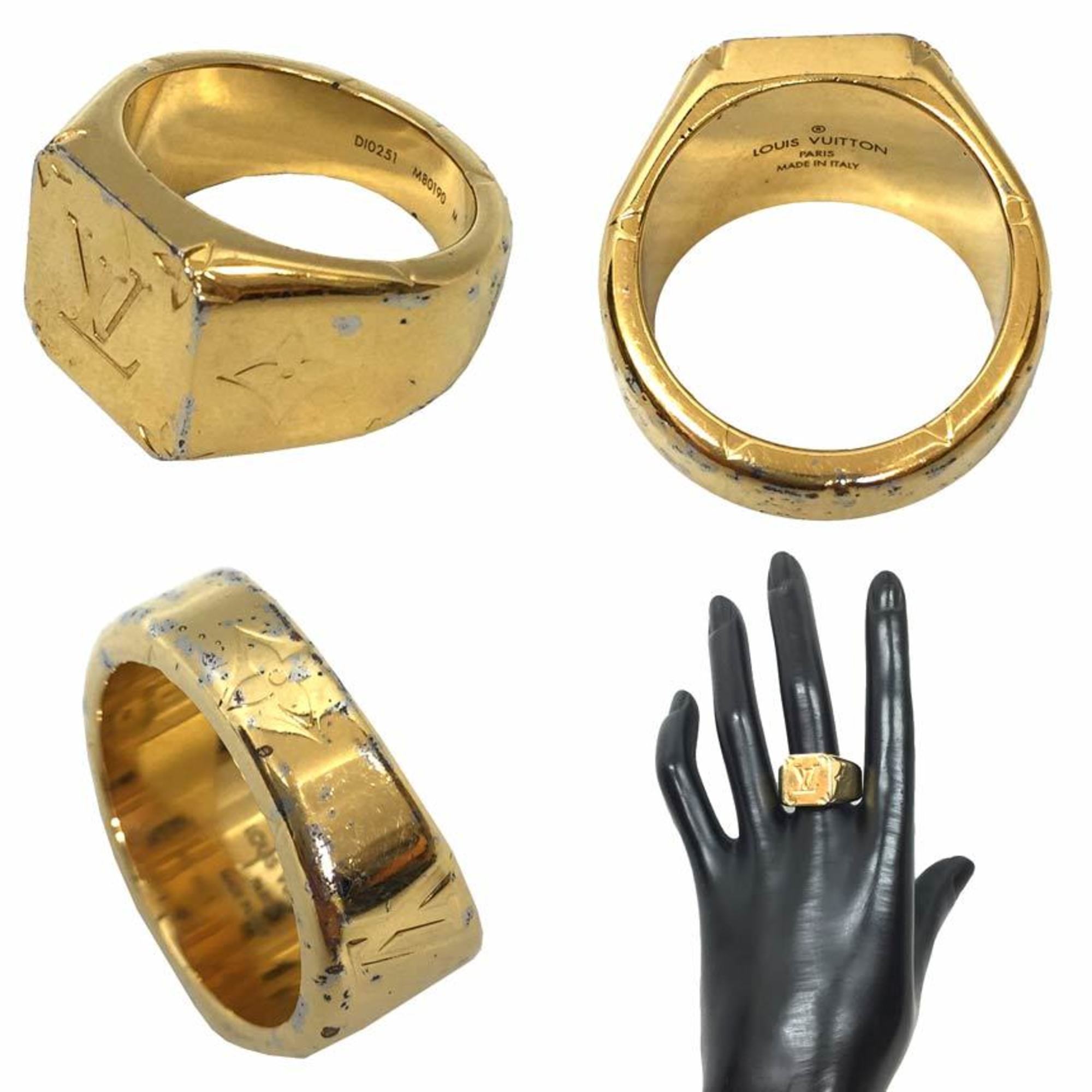 Louis Vuitton Gold Metal Band Ring (Pre-Owned)
