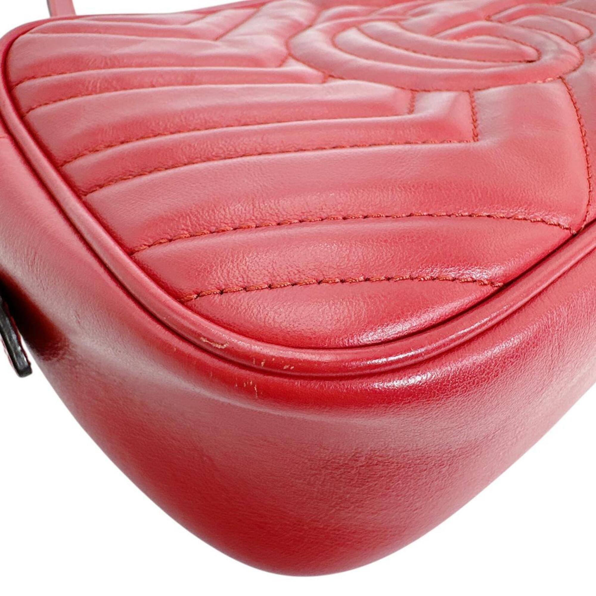 Gucci Red Color Leather Shoulder Bag Sling Bag (Pre-Owned)