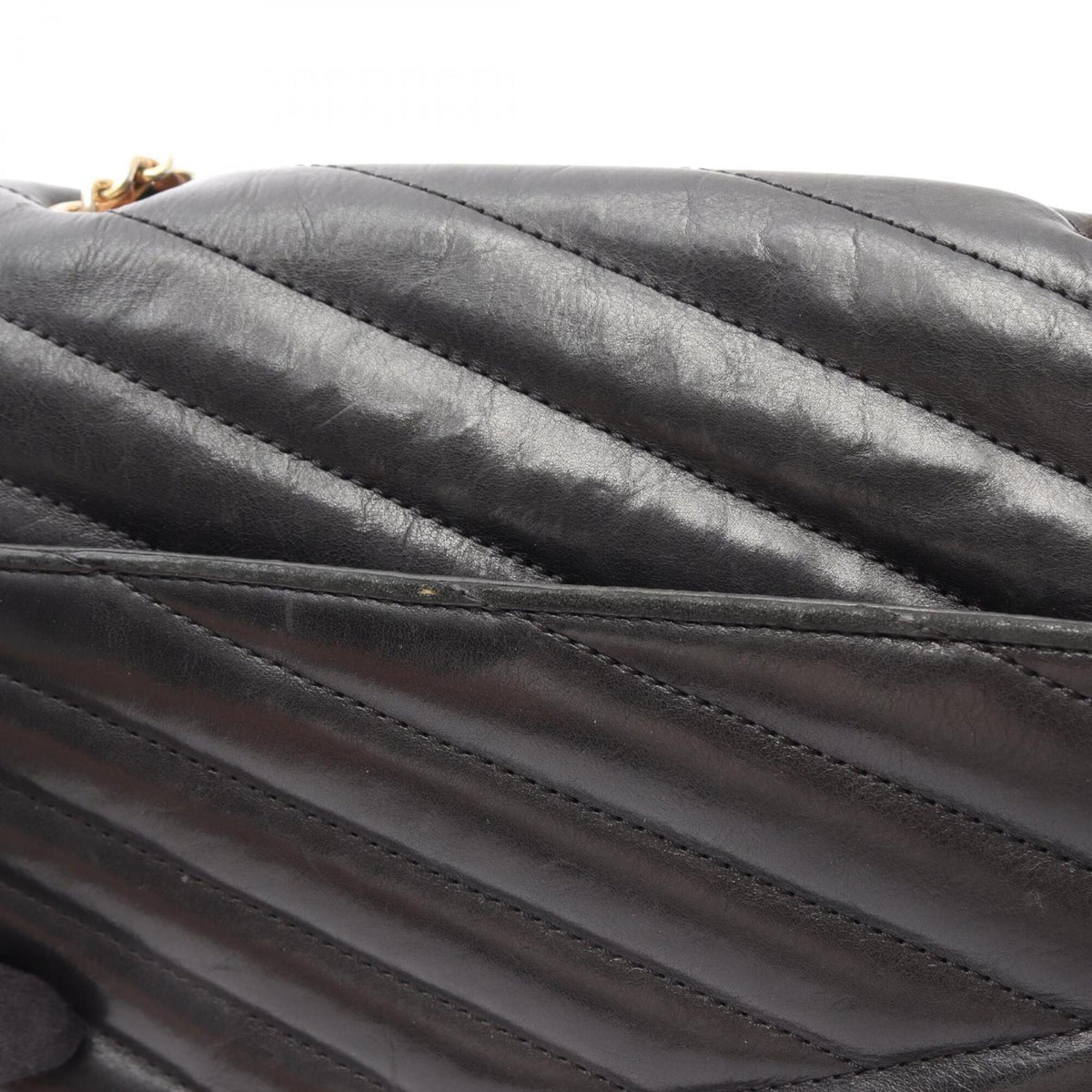 Chanel Black Leather Handbag Shoulder Bag (Pre-Owned)