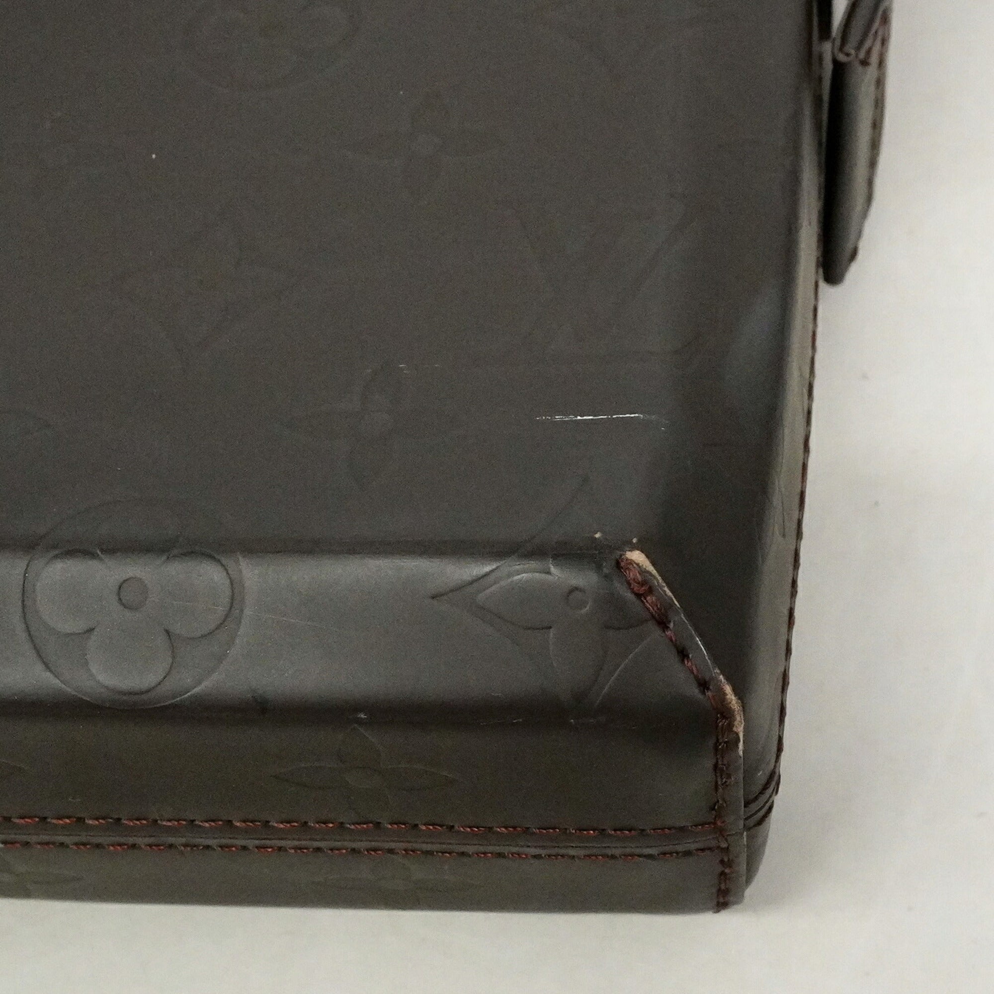 Louis Vuitton Coffee Shoulder Bag (Pre-Owned)