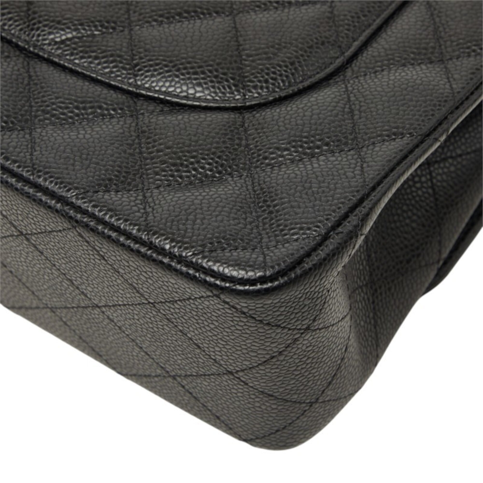 Chanel Black Grained Calfskin Shoulder Bag (Pre-Owned)