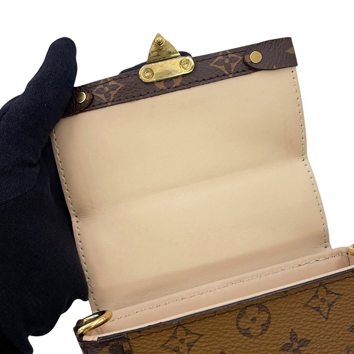 Louis Vuitton Brown Monogram Reverse Shoulder Bag (Pre-Owned)