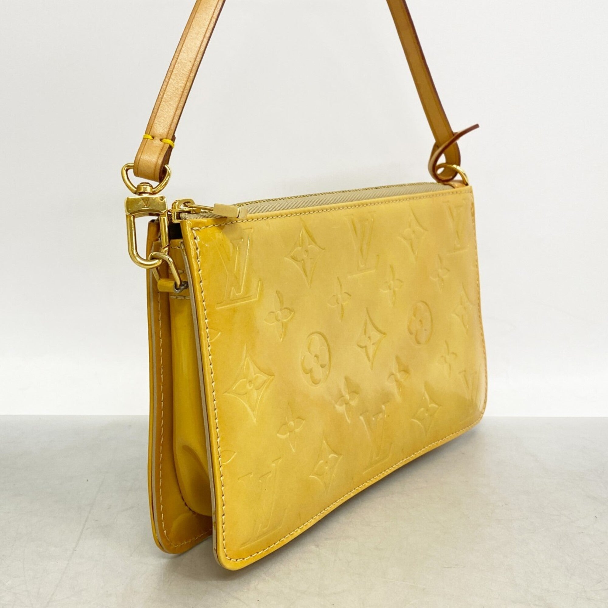 Louis Vuitton Beige Pouch (Pre-Owned)