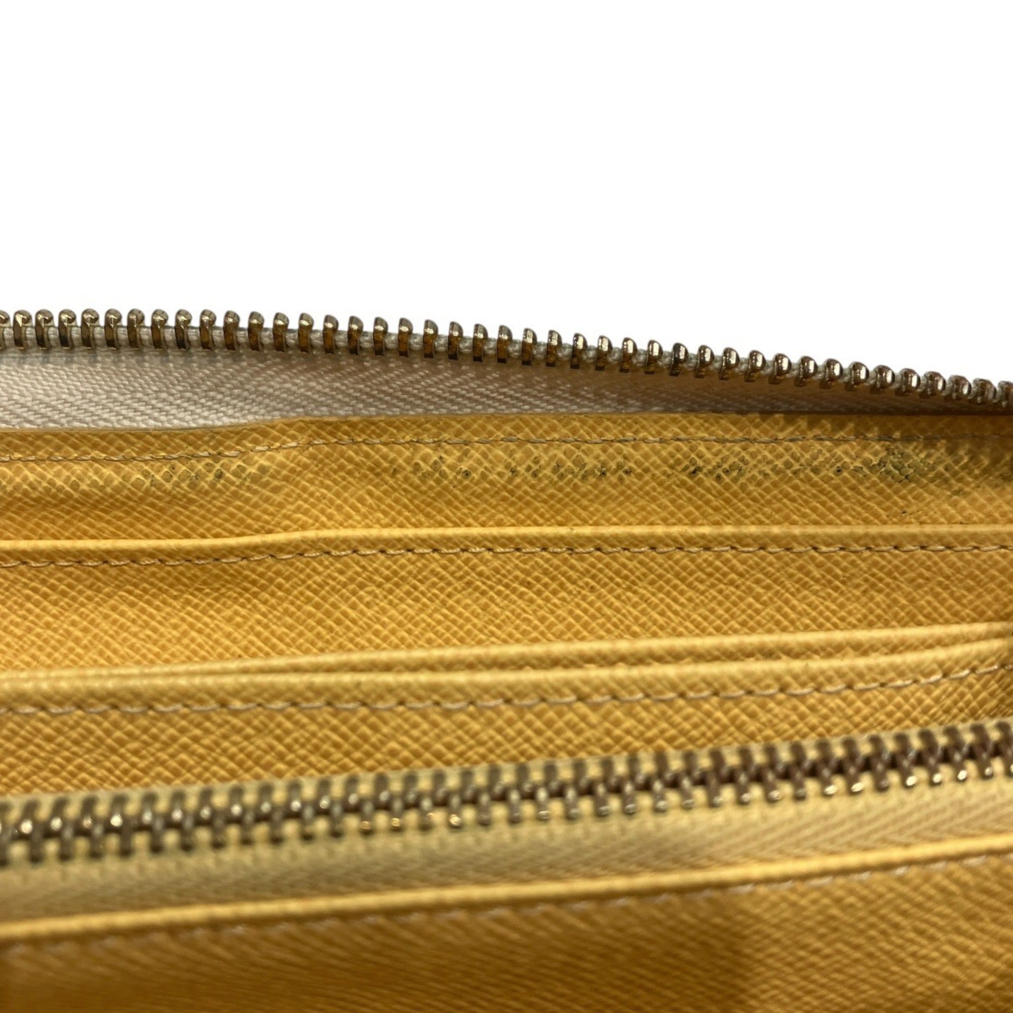 Louis Vuitton White Pvc Long Wallet (Bi-Fold) (Pre-Owned)