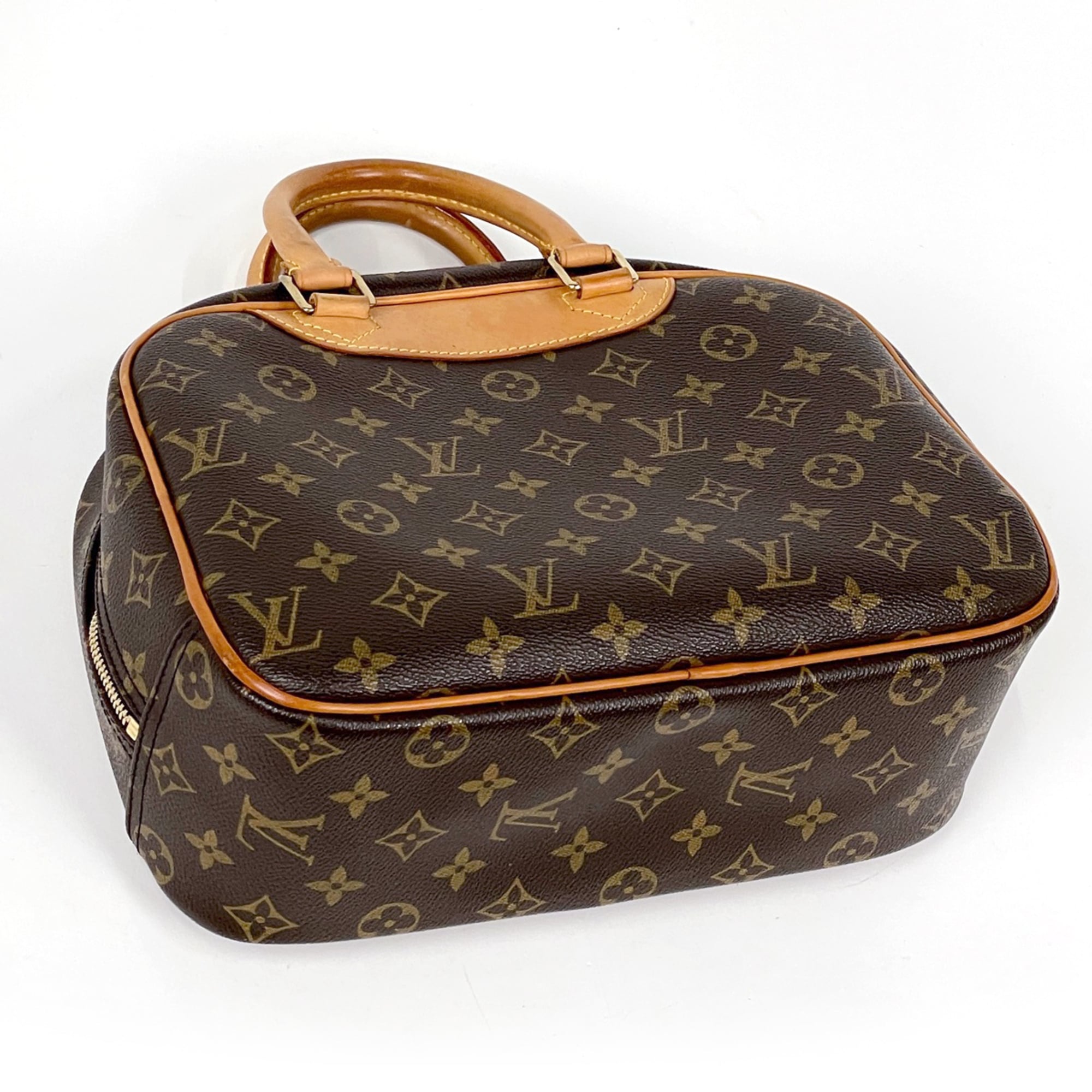 Louis Vuitton Brown Monogram Monogram Boston Bag (Pre-Owned)