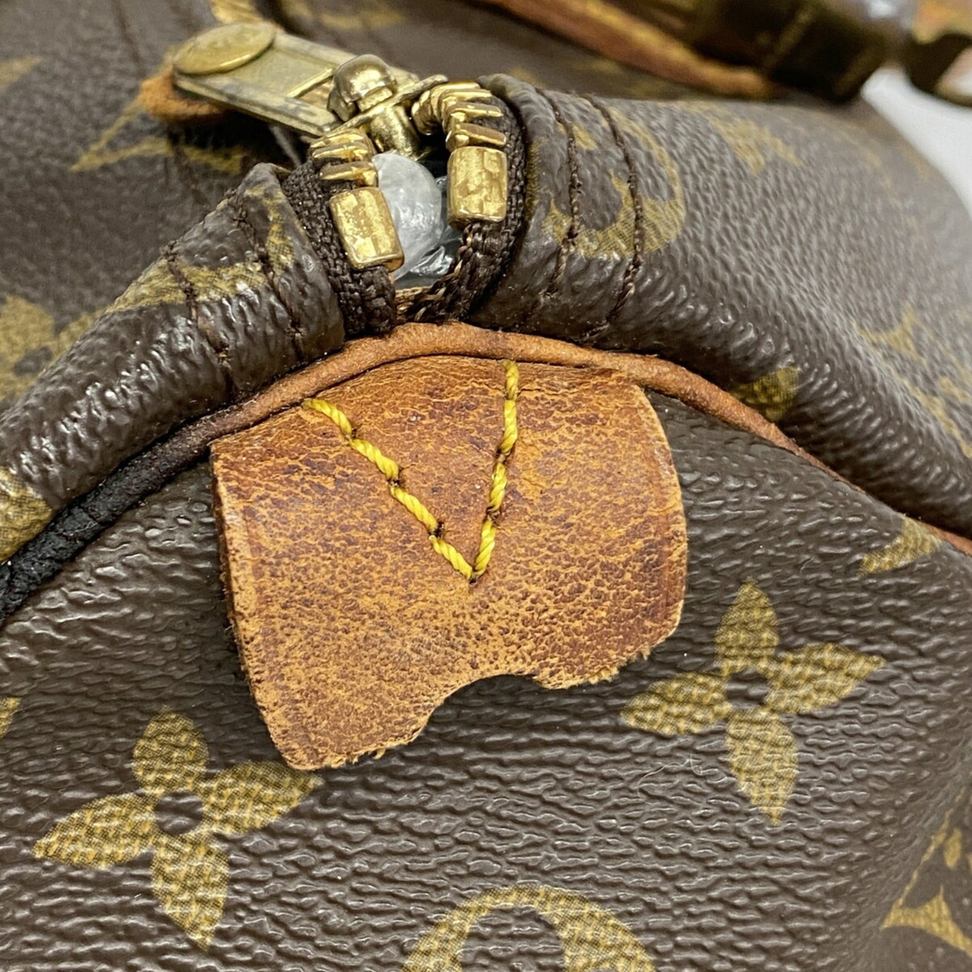 Louis Vuitton Brown Handbag (Pre-Owned)