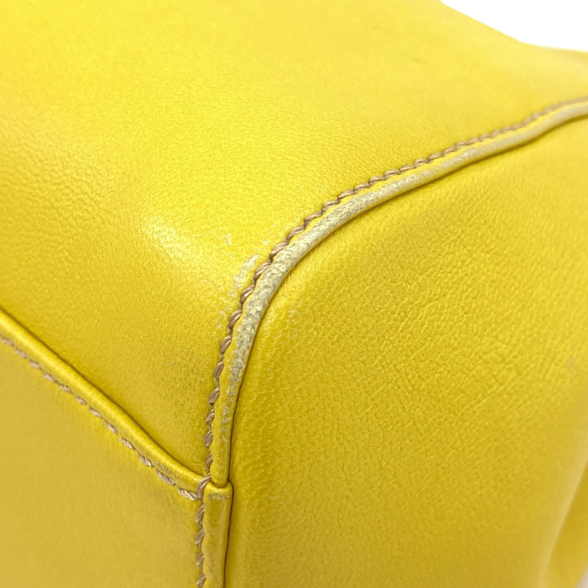 Fendi Blue Yellow Leather Handbag (Pre-Owned)