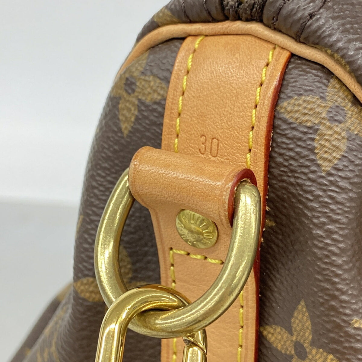 Louis Vuitton Brown Handbag (Pre-Owned)