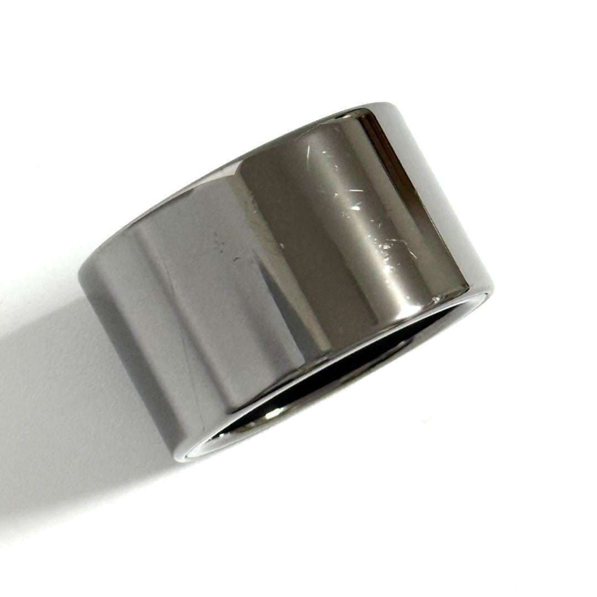 Louis Vuitton Silver Metal Band Ring (Pre-Owned)