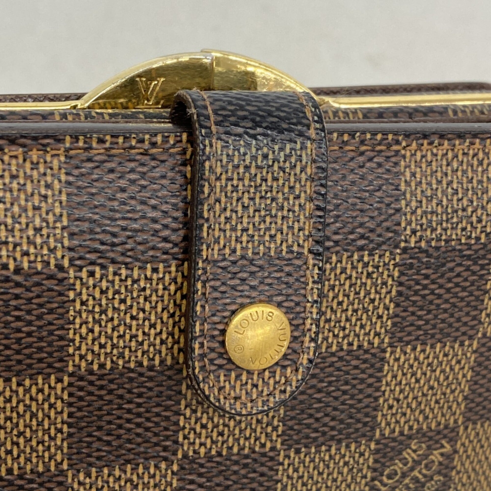 Louis Vuitton Ebene Wallet (Bi-Fold) (Pre-Owned)