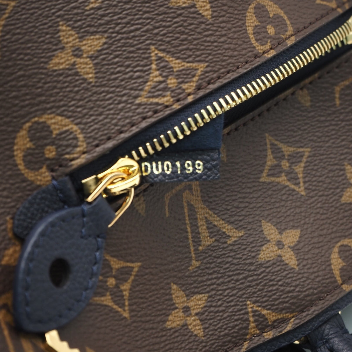 Louis Vuitton Beige Brown Monogram Navy Monogram Handbag (Pre-Owned)