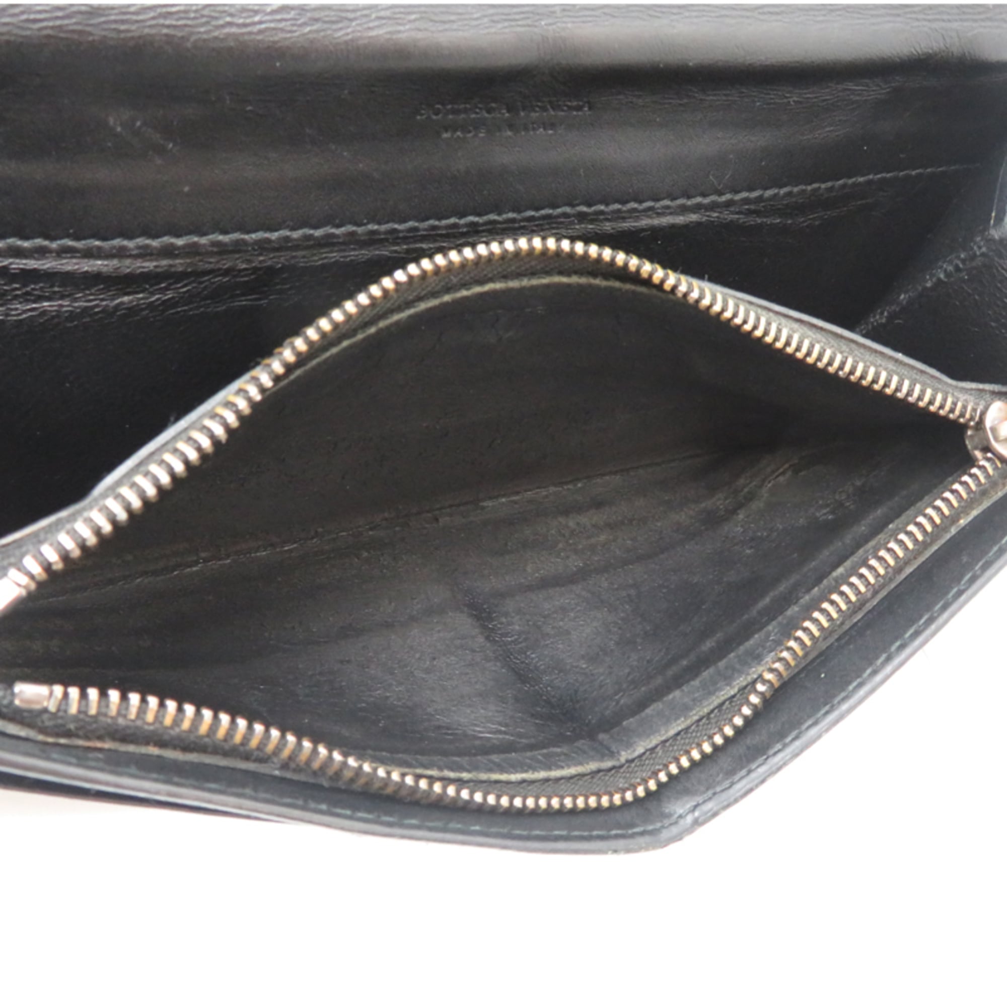Bottega Veneta Black Leather Wallet (Bi-Fold) (Pre-Owned)