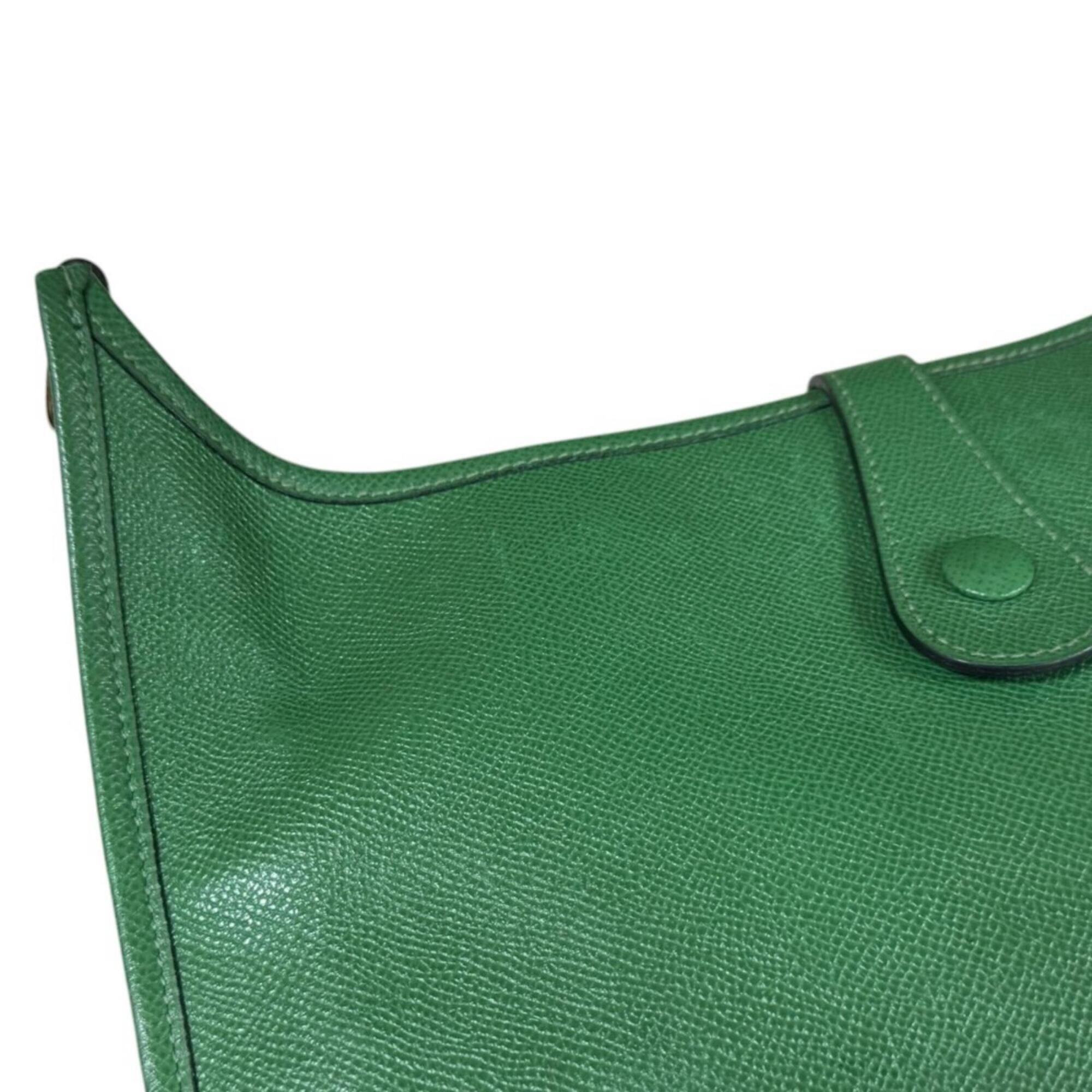 Hermes Green Courchevel Leather Shoulder Bag (Pre-Owned)